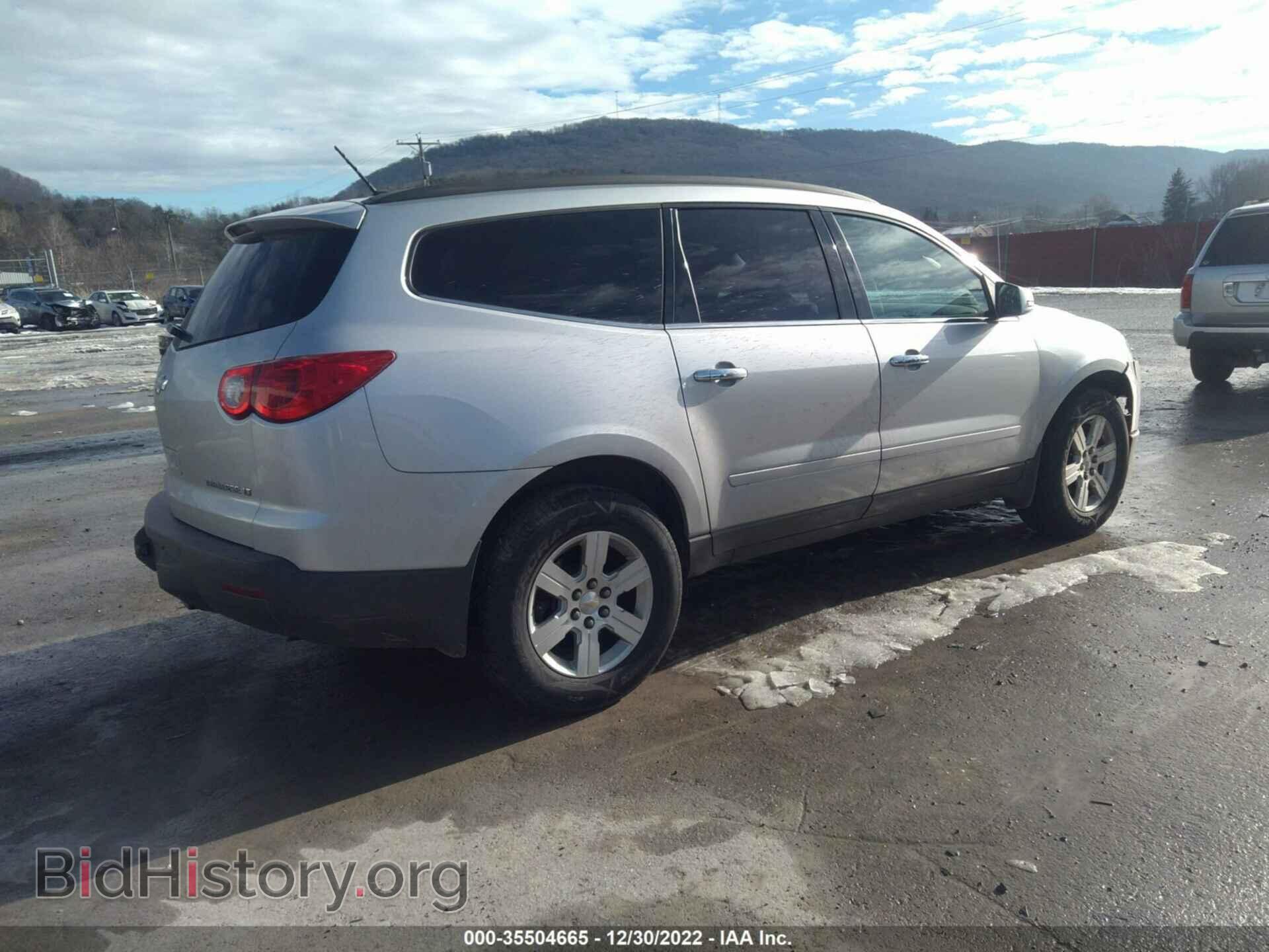 2012 CHEVROLET TRAVERSE - VIN: 1GNKVGED3CJ351652 - Фото 4