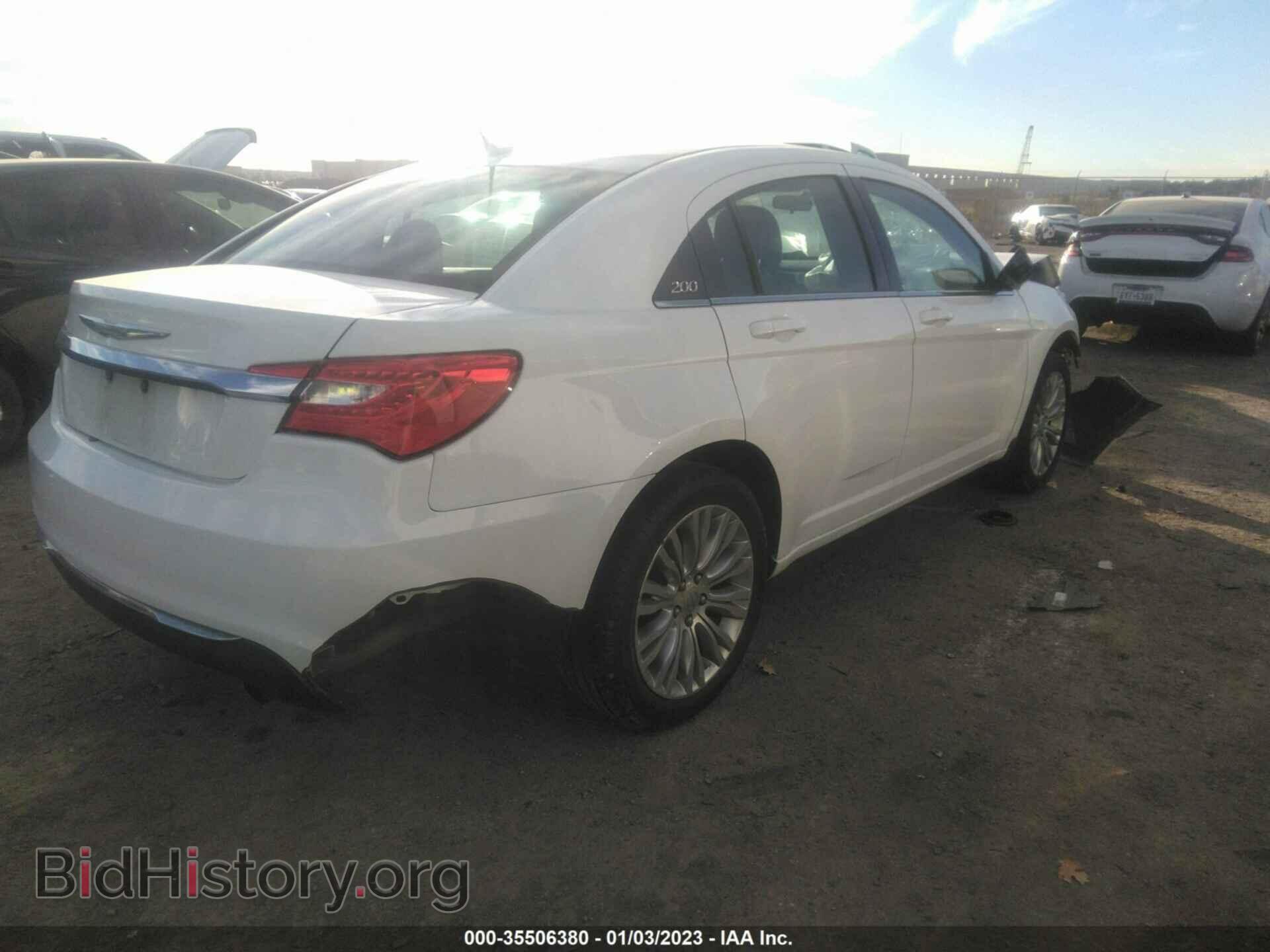 2012 CHRYSLER 200 - VIN: 1C3CCBAB2CN248794 - Фото 4