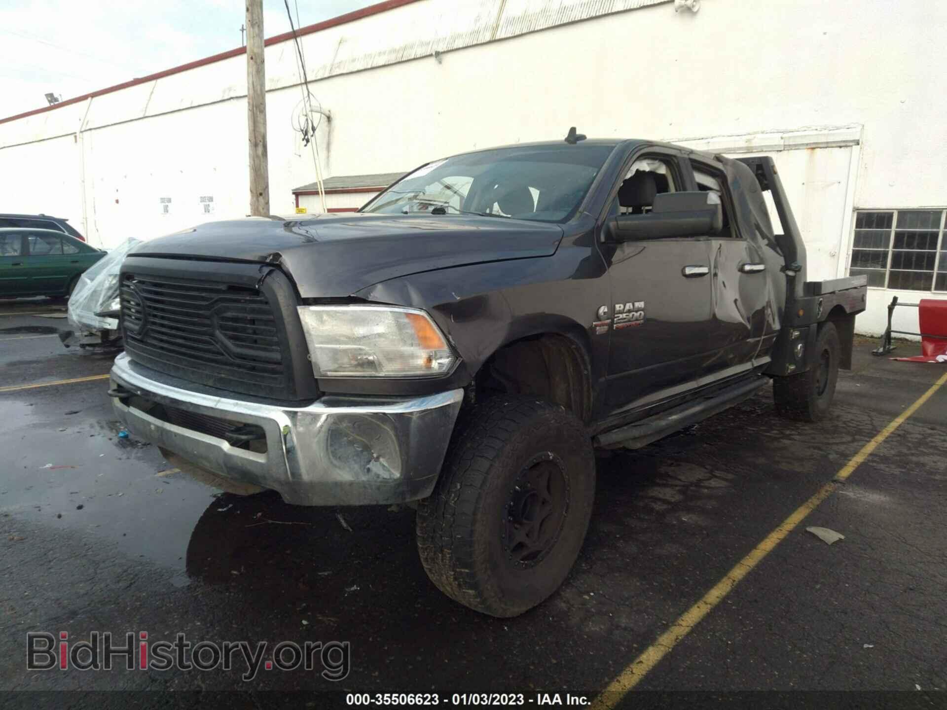 2015 RAM 2500 - VIN: 3C6UR5ML3FG604047 - Фото 2
