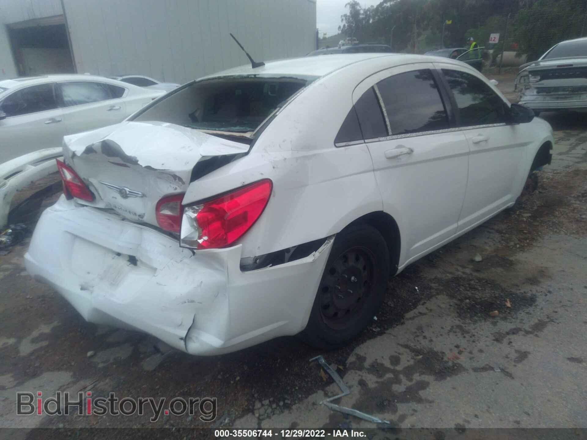 2010 CHRYSLER SEBRING - VIN: 1C3CC4FB7AN207384 - Фото 4