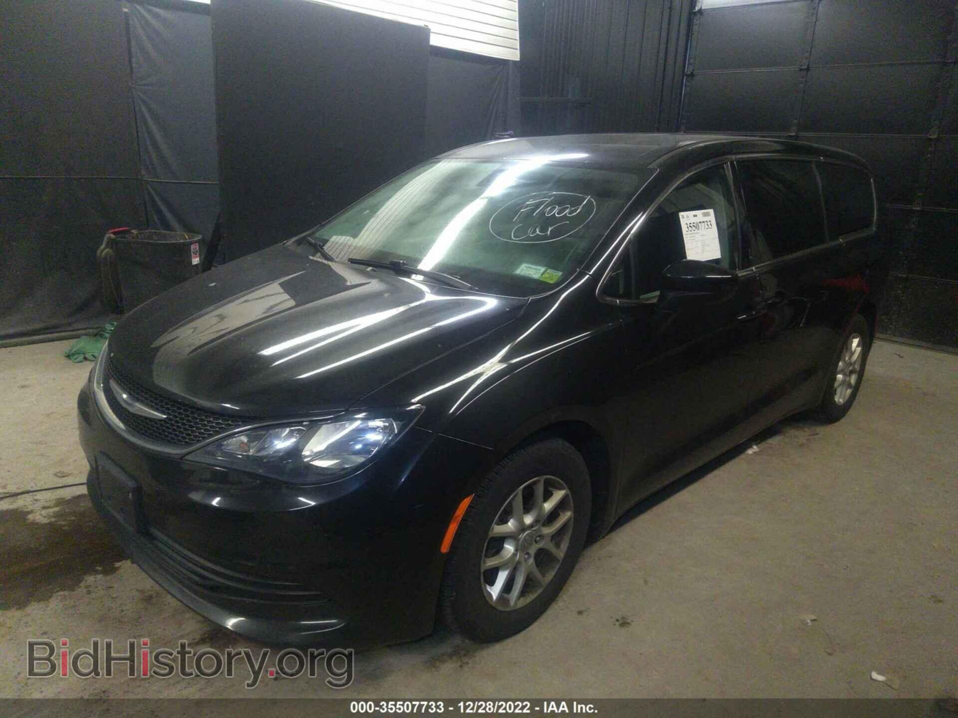 2017 CHRYSLER PACIFICA - VIN: 2C4RC1CG5HR704323 - Photo 2