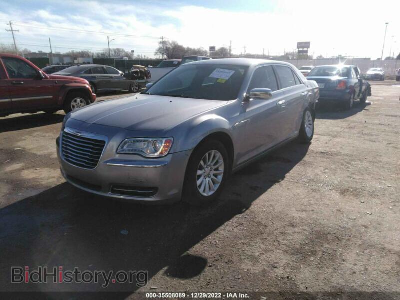 2014 Chrysler 300 (VIN 2C3CCAAG6EH127543) — photo 2 of 12