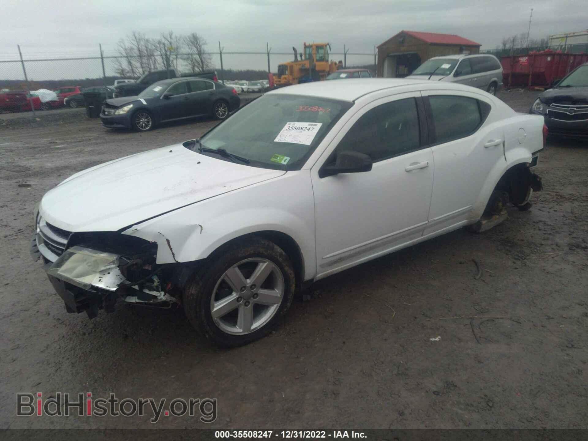 2011 DODGE AVENGER - VIN: 1B3BD4FB2BN554189 - Фото 2