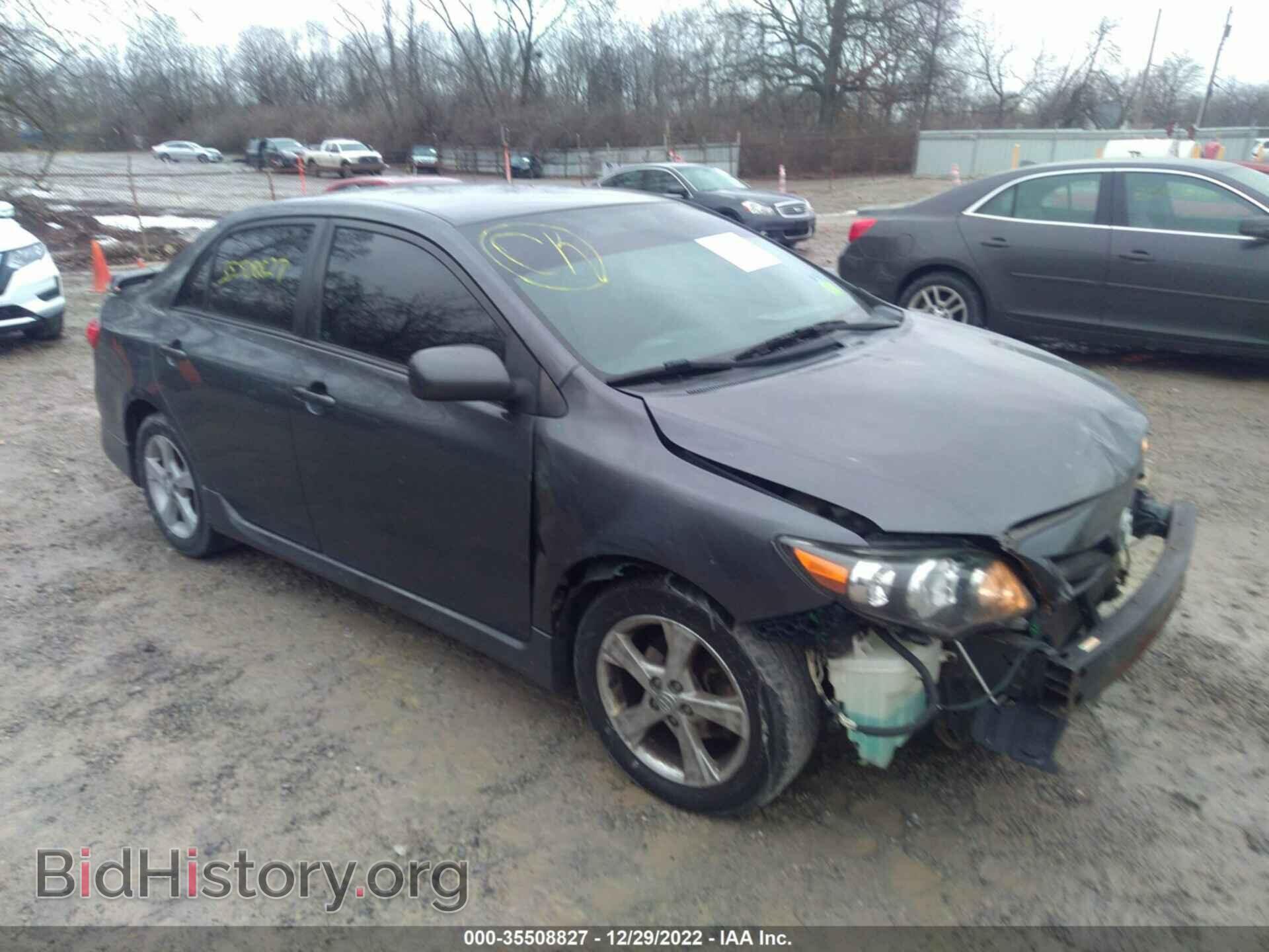 Photo 2T1BU4EE6BC663977 - TOYOTA COROLLA 2011