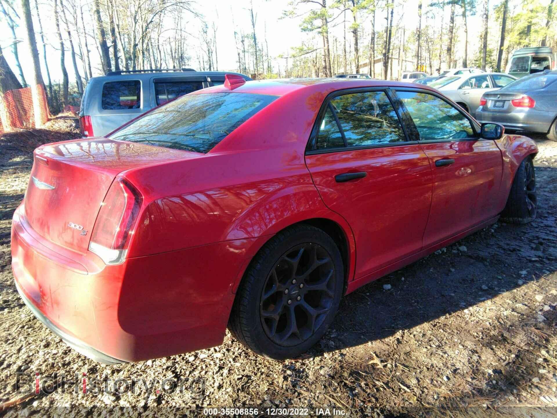 2015 CHRYSLER 300 - VIN: 2C3CCABG7FH921290 - Фото 4