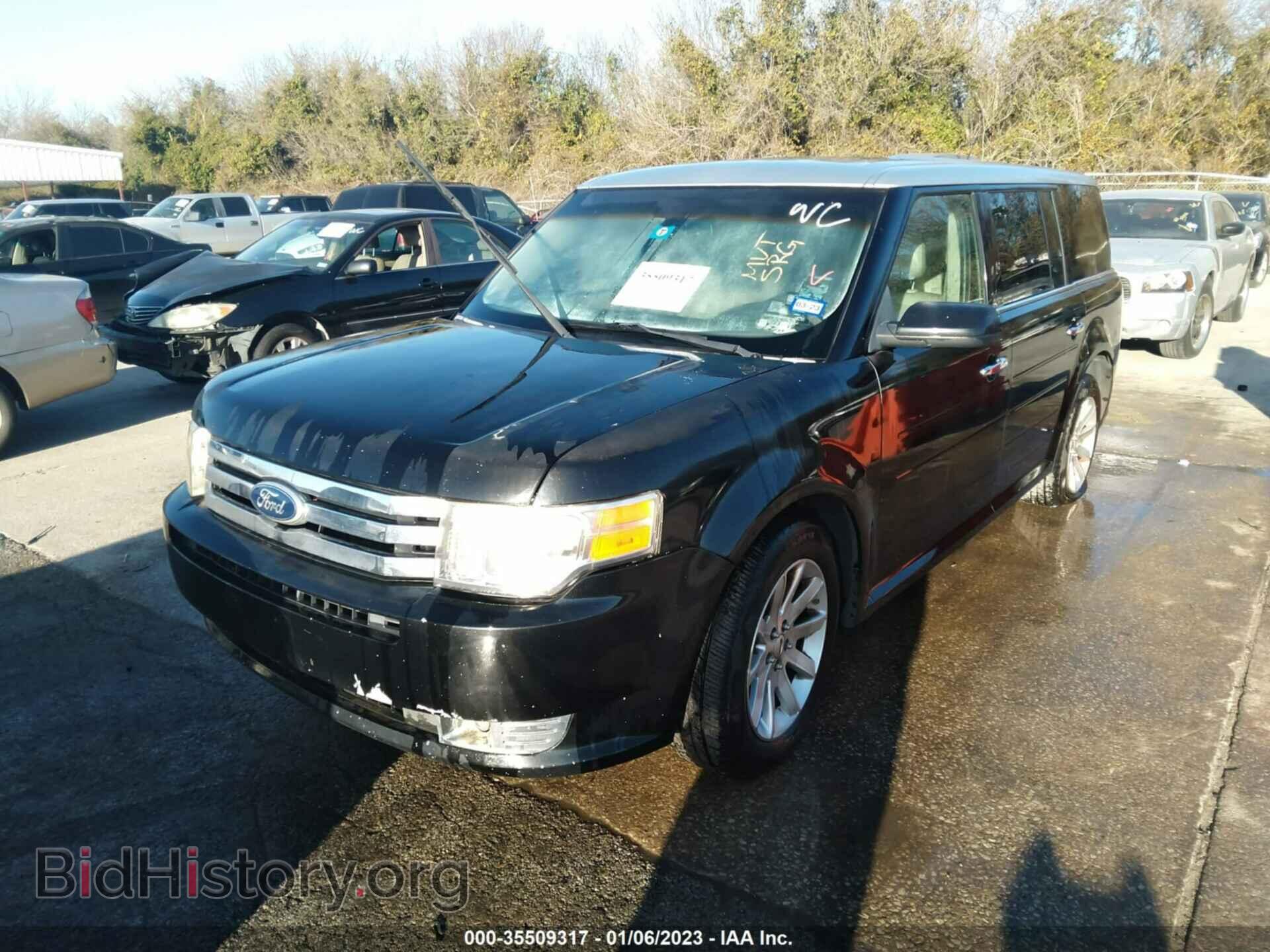 2011 FORD FLEX - VIN: 2FMGK5CC1BBD07590 - Photo 2