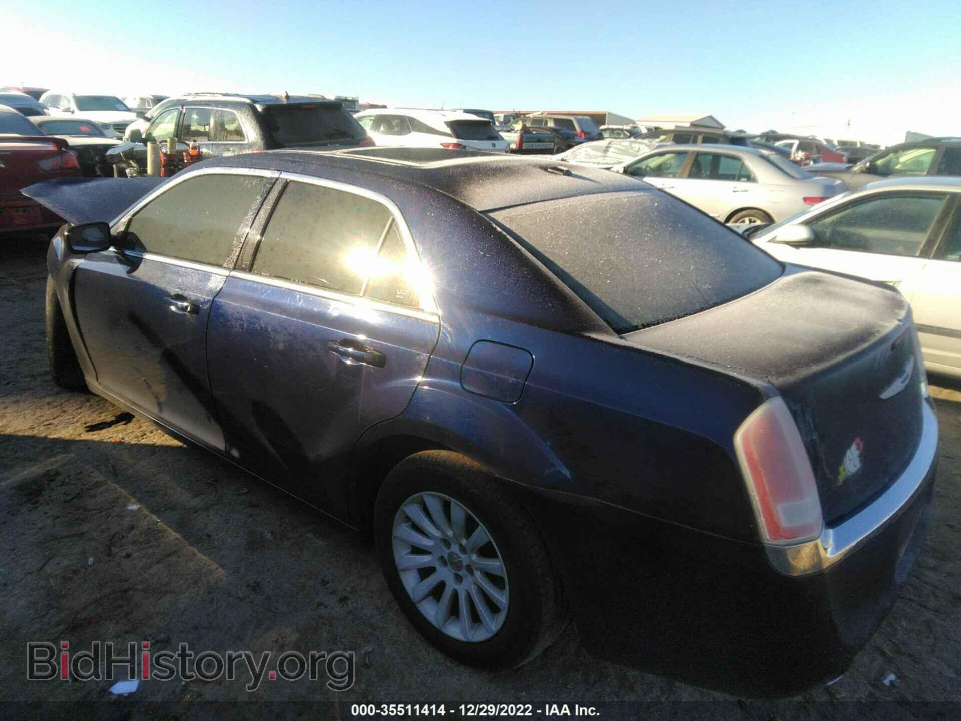 2014 CHRYSLER 300 - VIN: 2C3CCAAG4EH379727 - Фото 3
