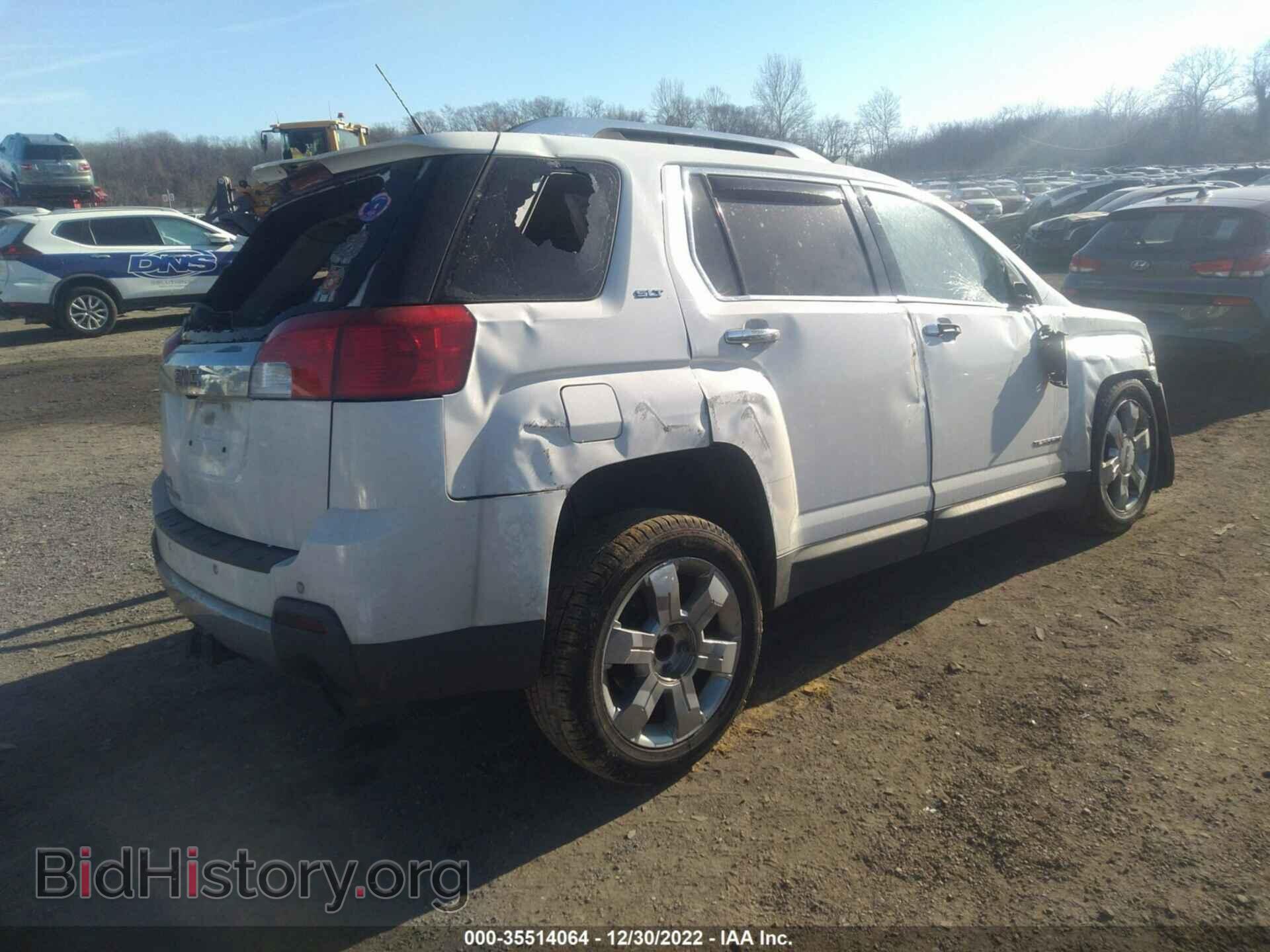 2011 GMC TERRAIN - VIN: 2CTFLWE53B6324874 - Photo 4