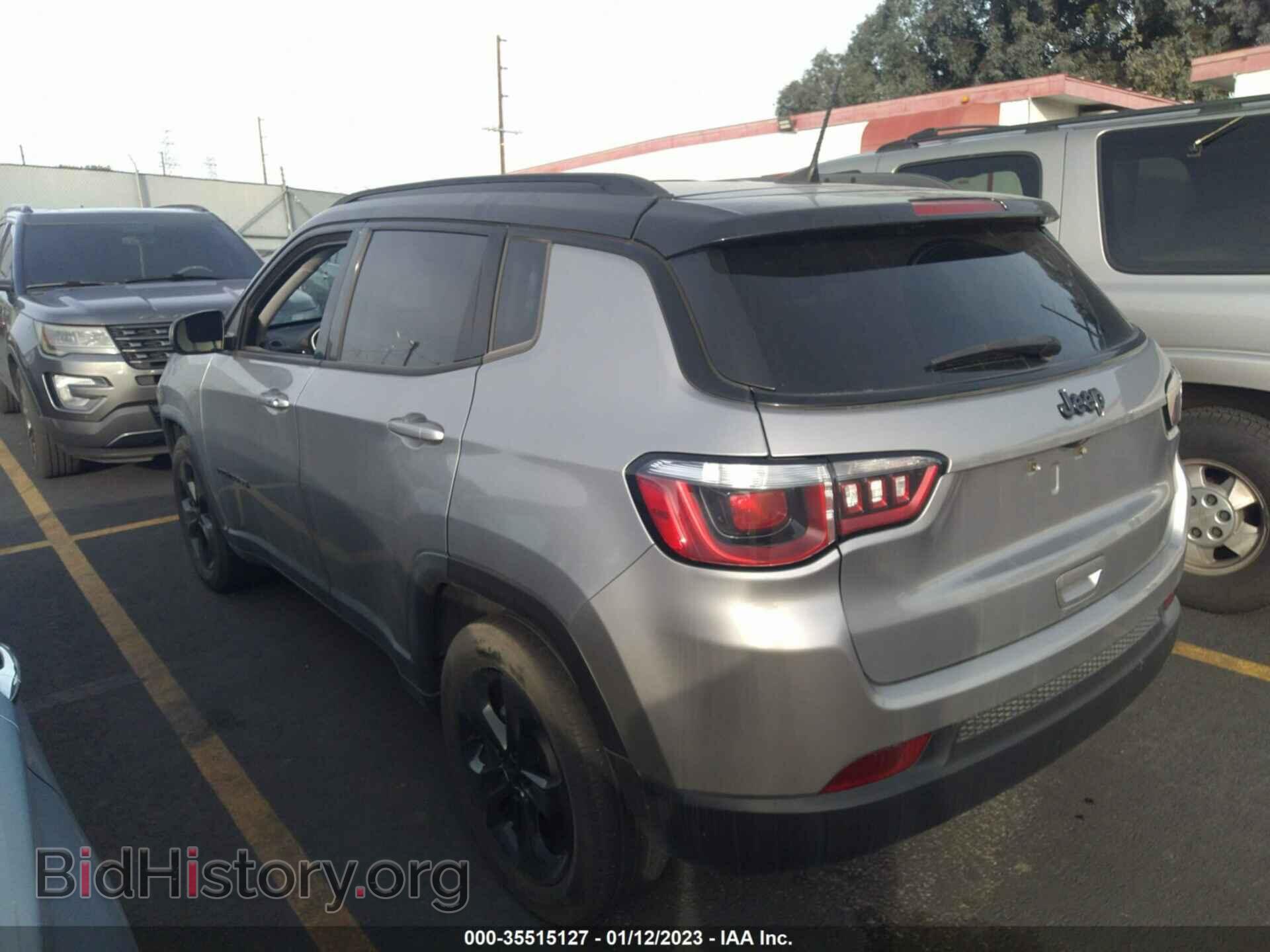 2018 JEEP COMPASS - VIN: 3C4NJCBBXJT438631 - Фото 3