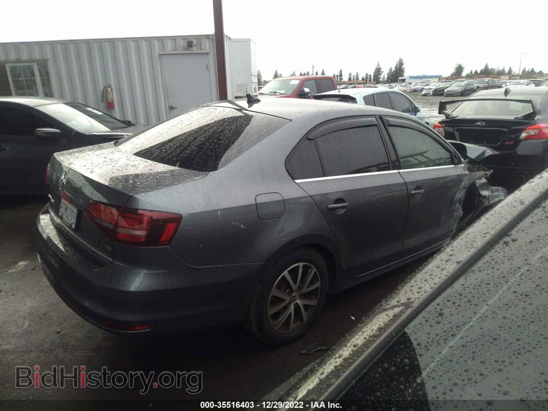 2017 VOLKSWAGEN JETTA - VIN: 3VWDB7AJ9HM304378 - Фото 4