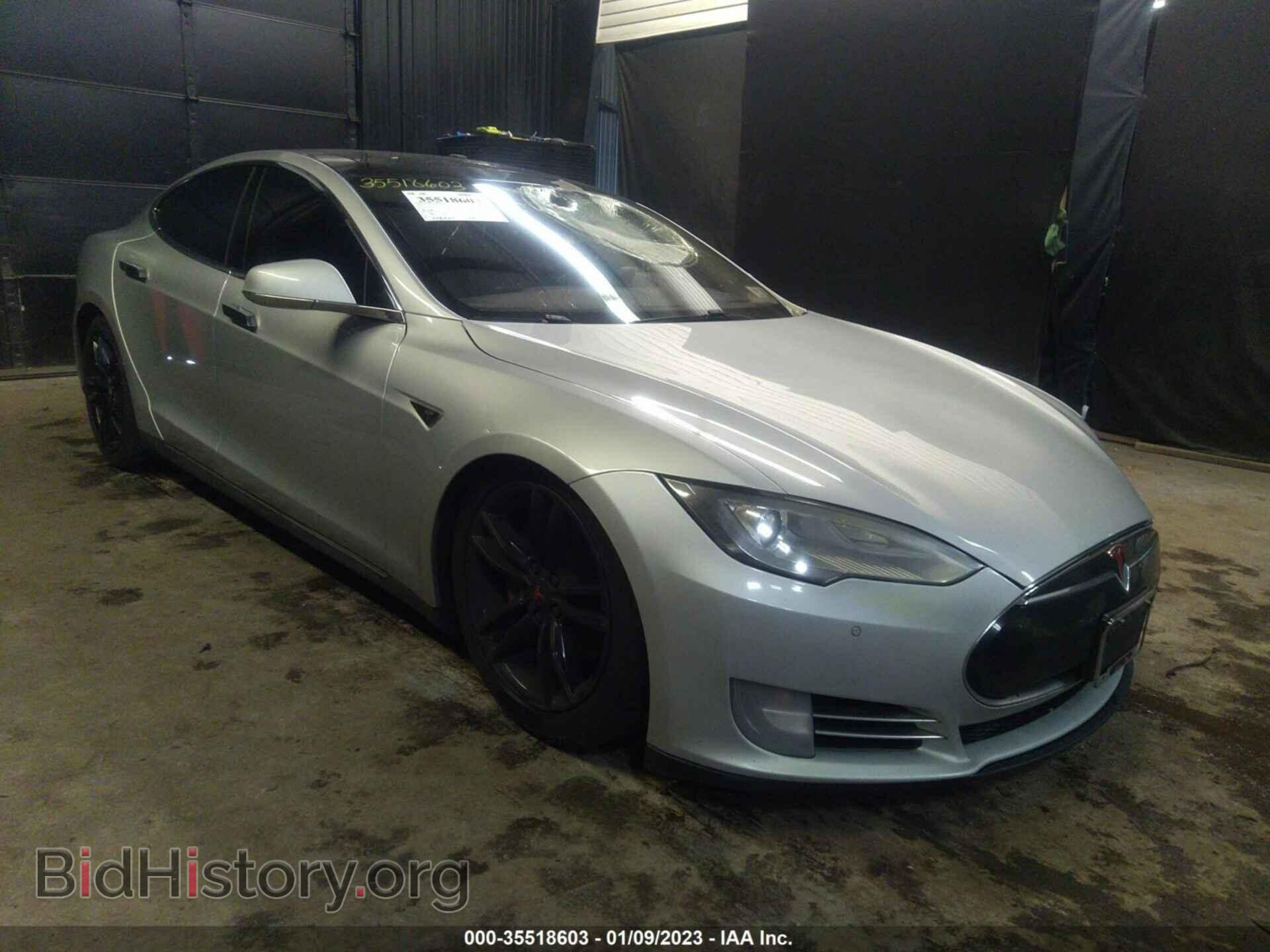 Фотография 5YJSA1H16EFP48074 - TESLA MODEL S 2014