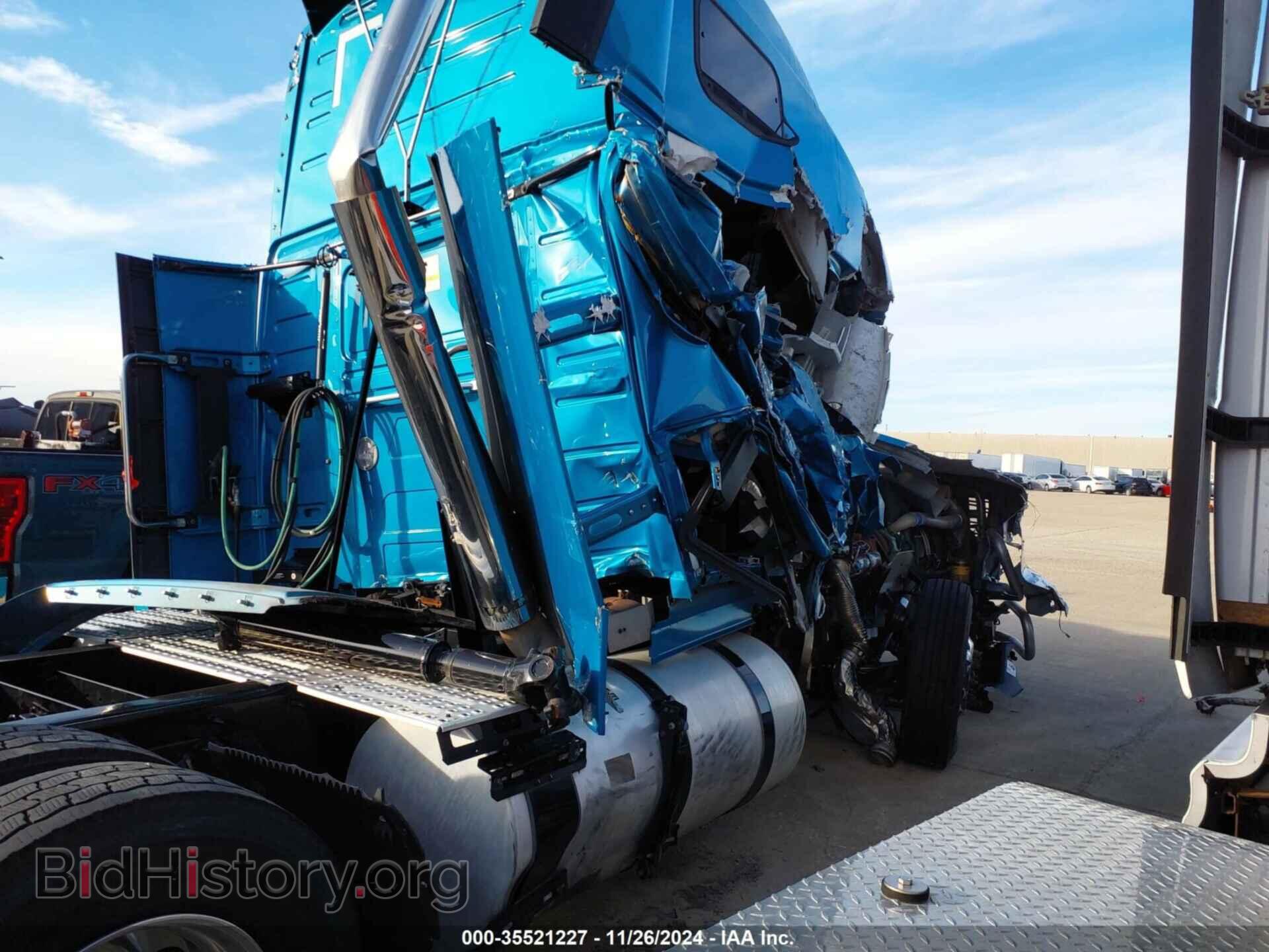 2022 VOLVO VNL - VIN: 4V4NC9EH1NN294345 - Фото 13