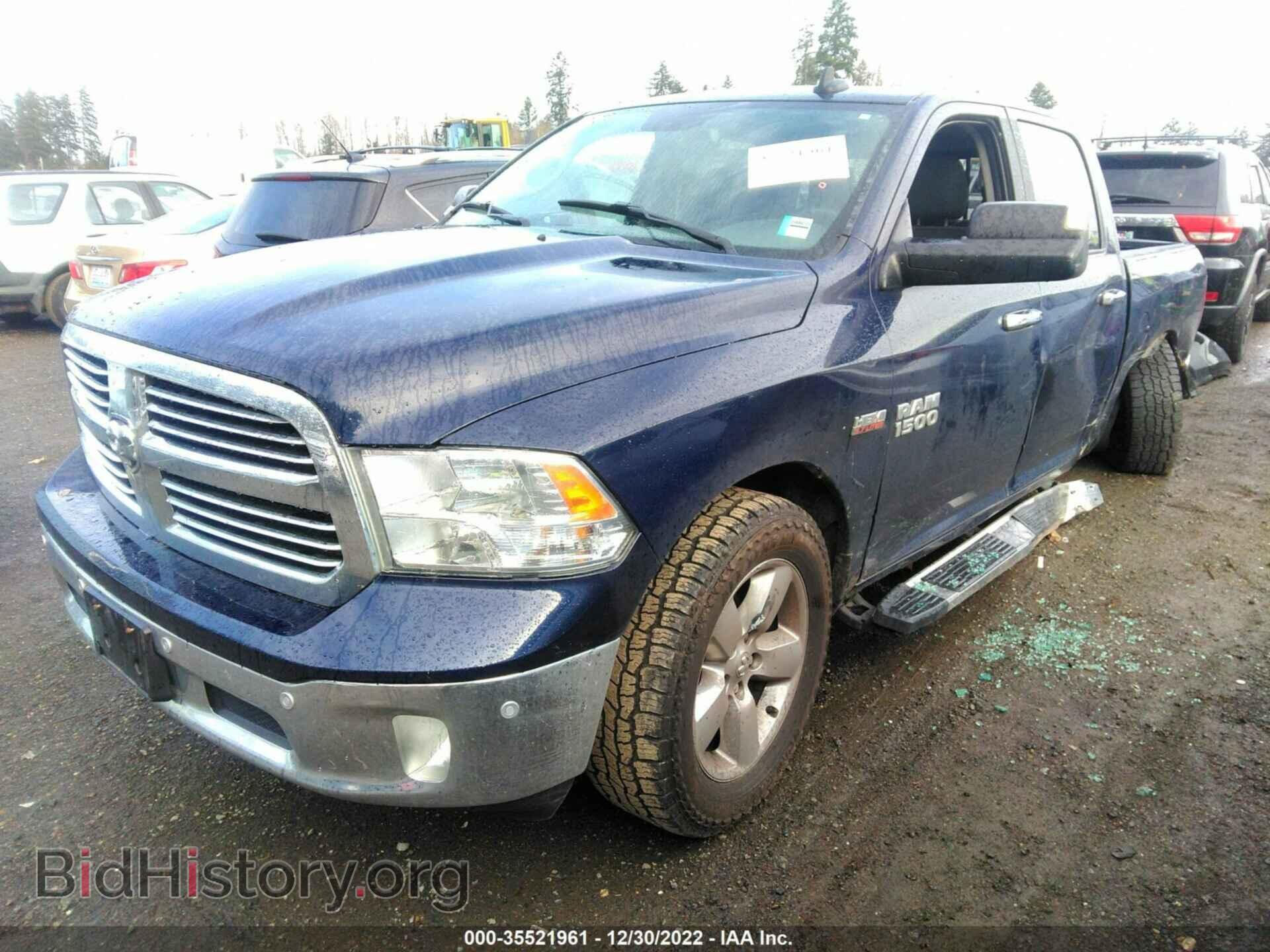 2017 RAM 1500 - VIN: 3C6RR7LT7HG564299 - Фото 2