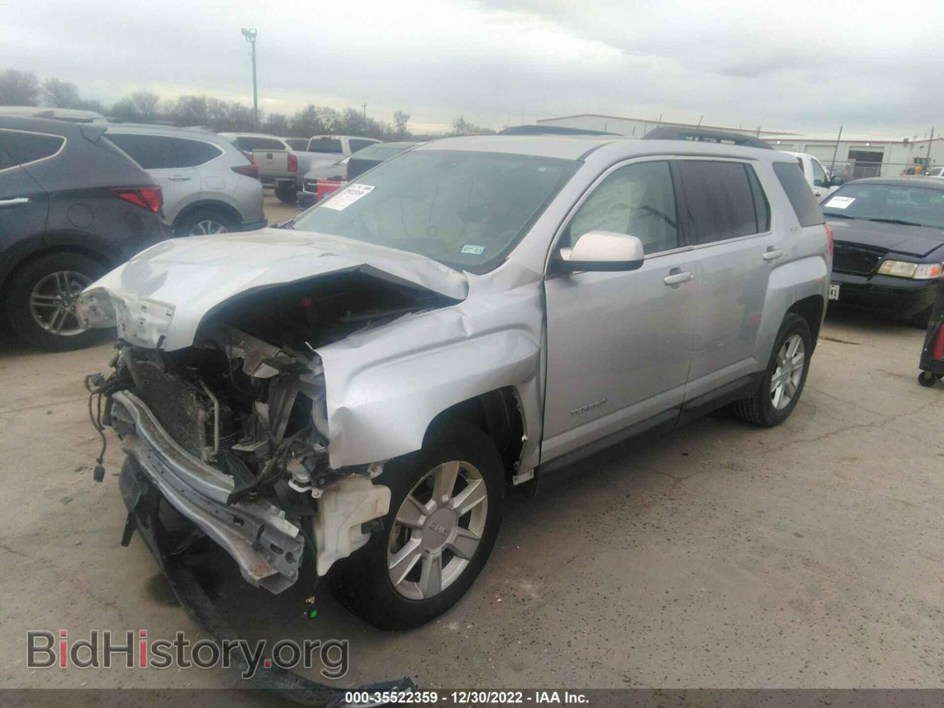 2010 GMC TERRAIN - VIN: 2CTALDEW0A6406812 - Фото 2