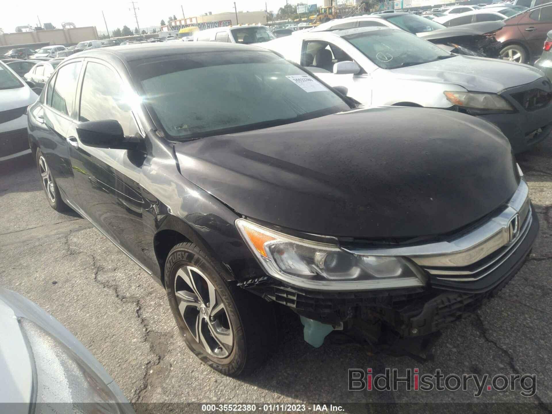 Photo 1HGCR2F32HA159724 - HONDA ACCORD SEDAN 2017