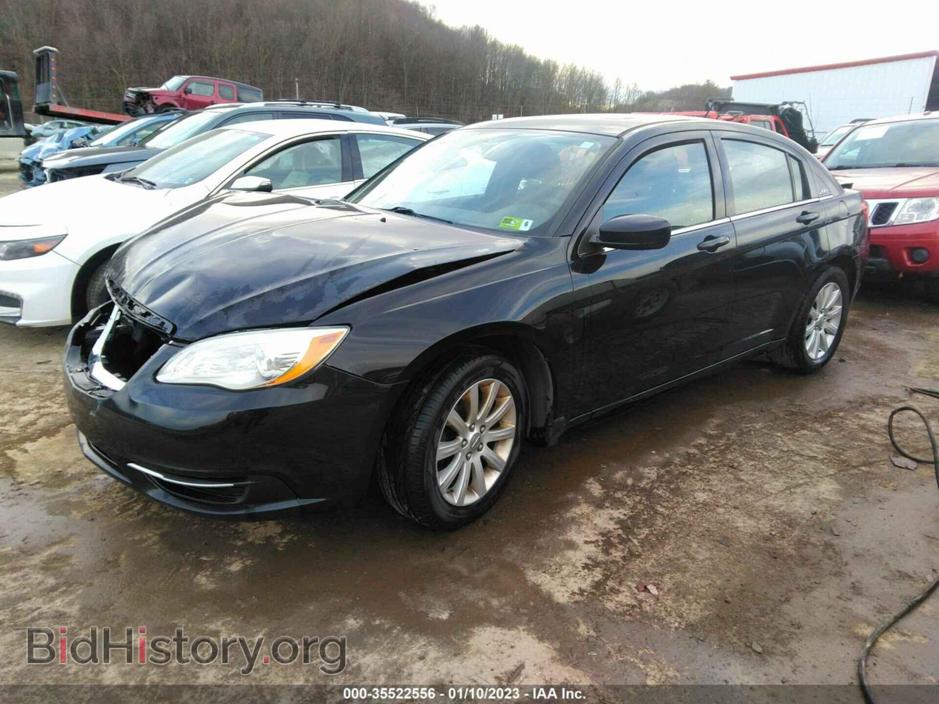 2013 CHRYSLER 200 - VIN: 1C3CCBBB1DN580287 - Фото 2