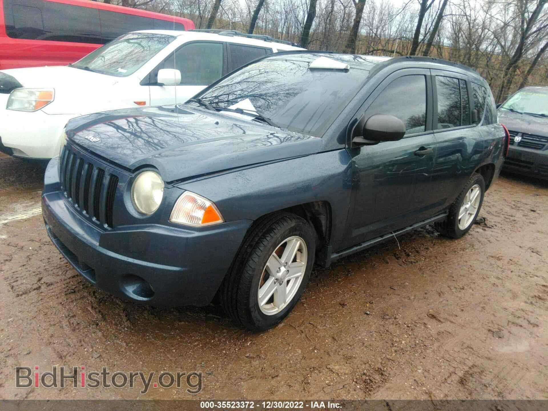 2007 JEEP COMPASS - VIN: 1J8FF47W37D211702 - Фото 2