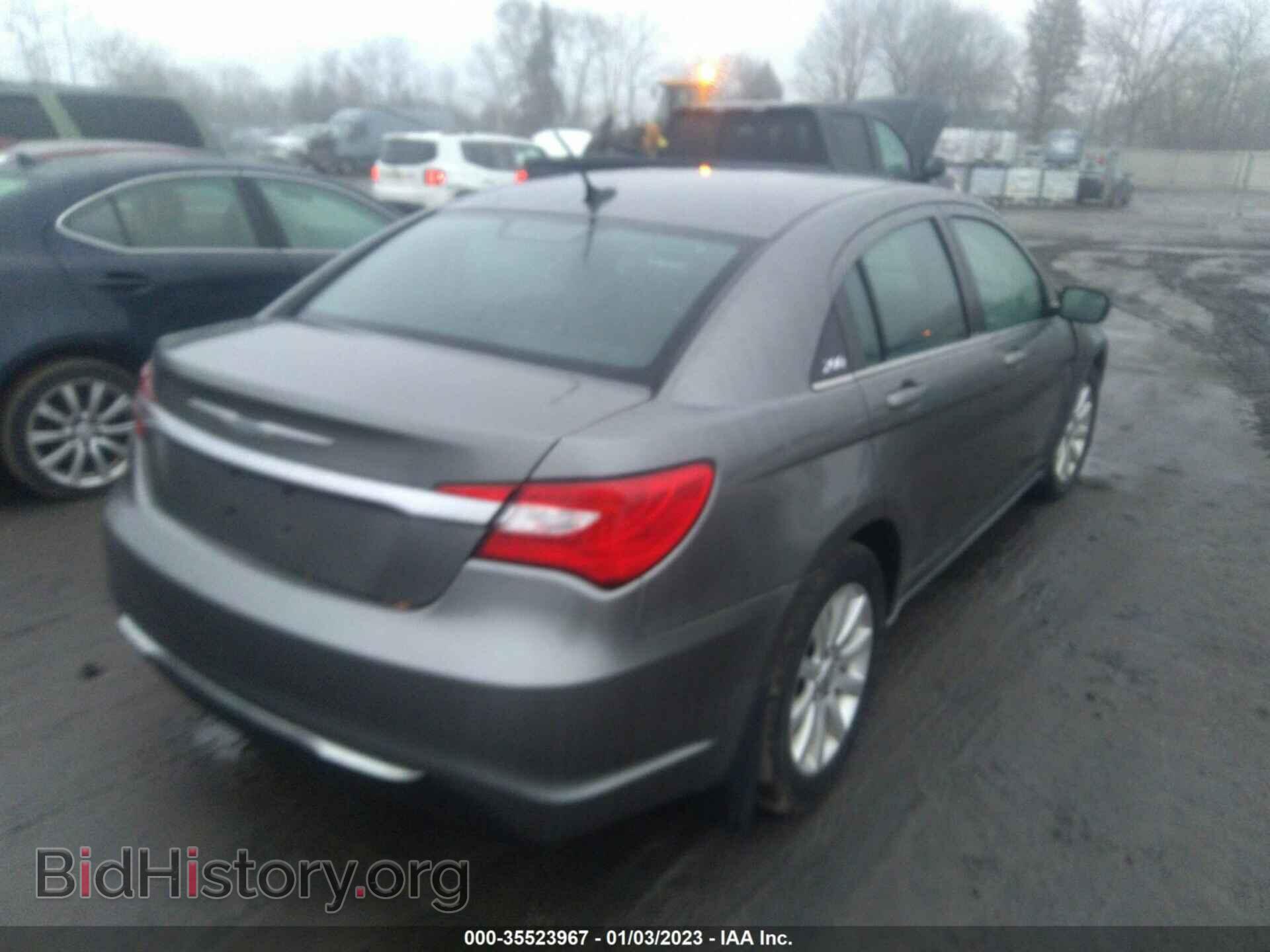 2013 CHRYSLER 200 - VIN: 1C3CCBAB0DN696856 - Фото 4