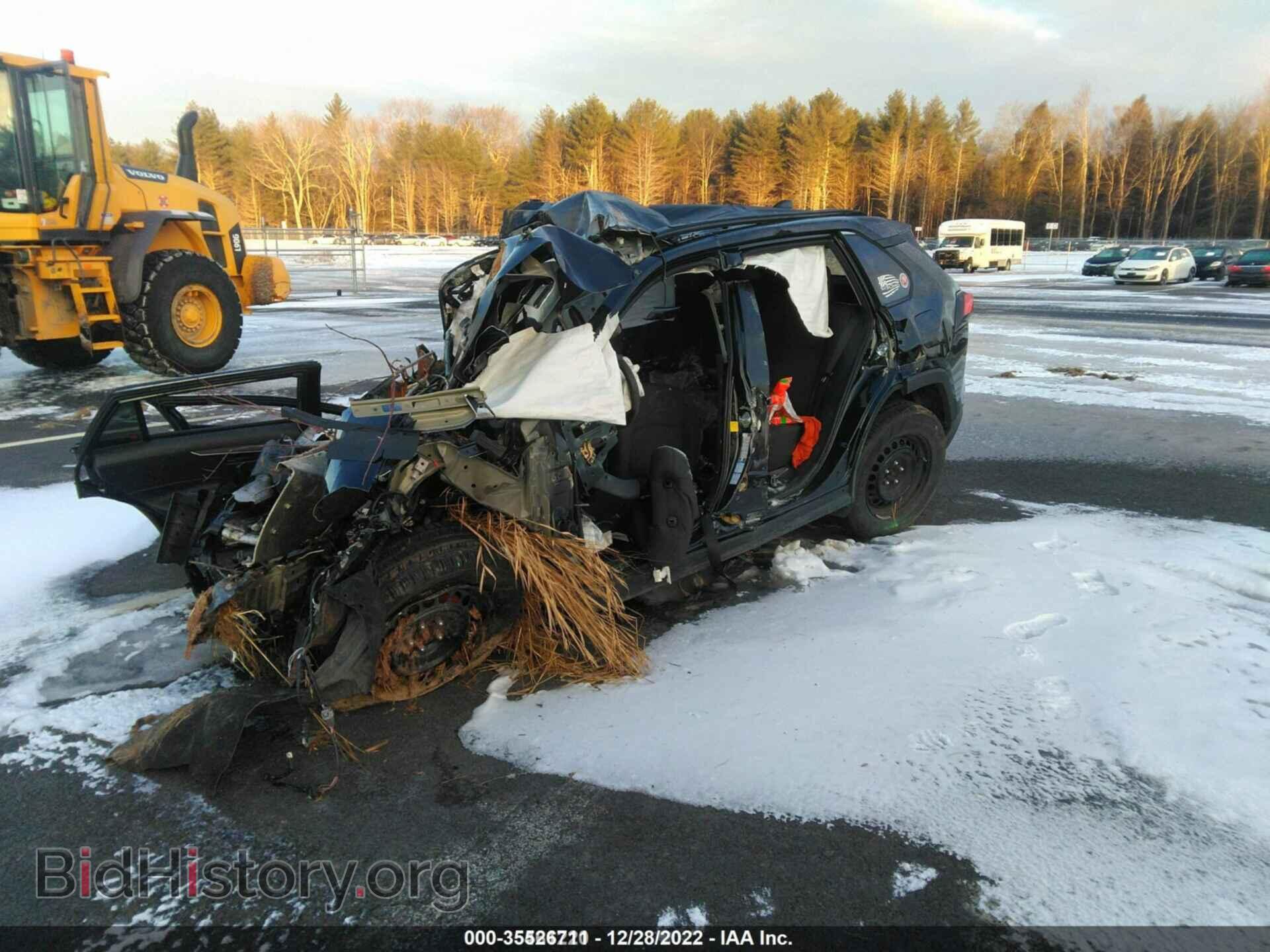 2020 TOYOTA RAV4 - VIN: 2T3F1RFV2LW117786 - Фото 2