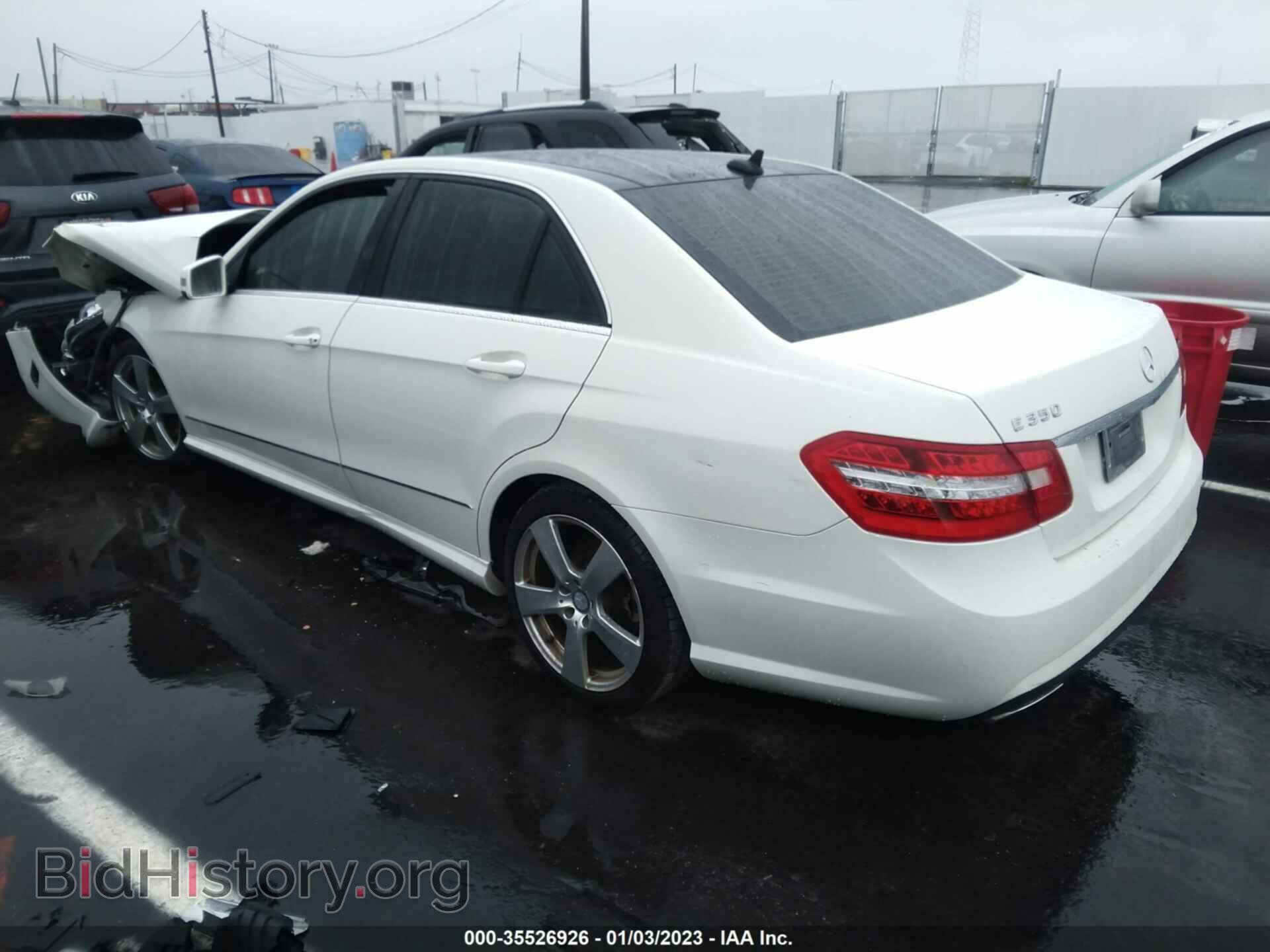 2011 MERCEDES-BENZ E-CLASS - VIN: WDDHF5GB9BA415147 - Фото 3