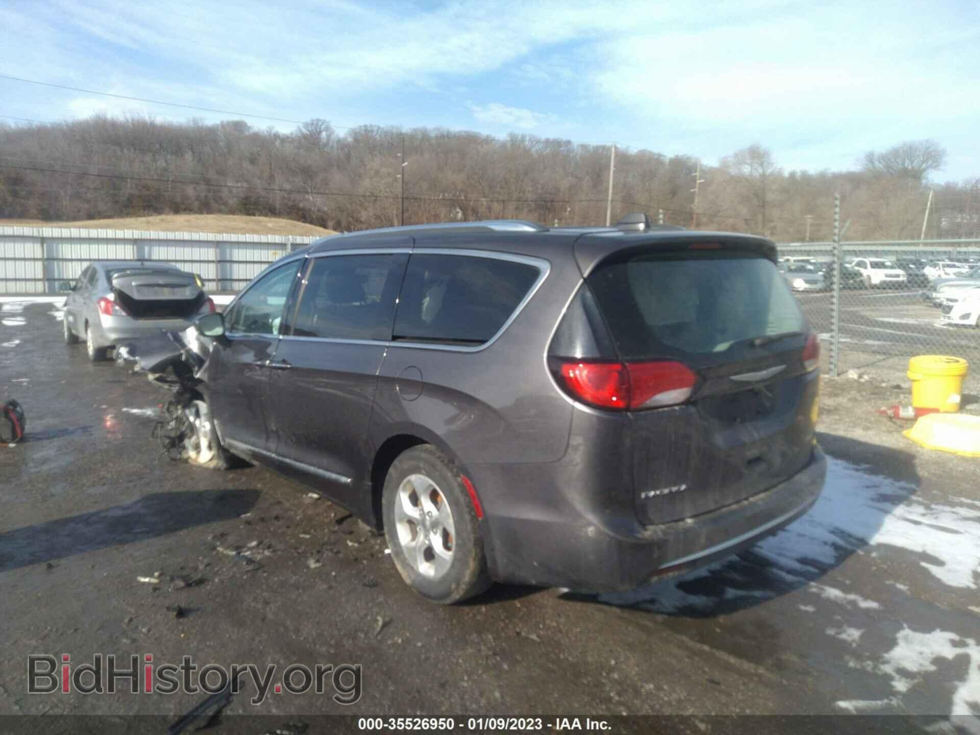 2017 CHRYSLER PACIFICA - VIN: 2C4RC1EG2HR705538 - Photo 3