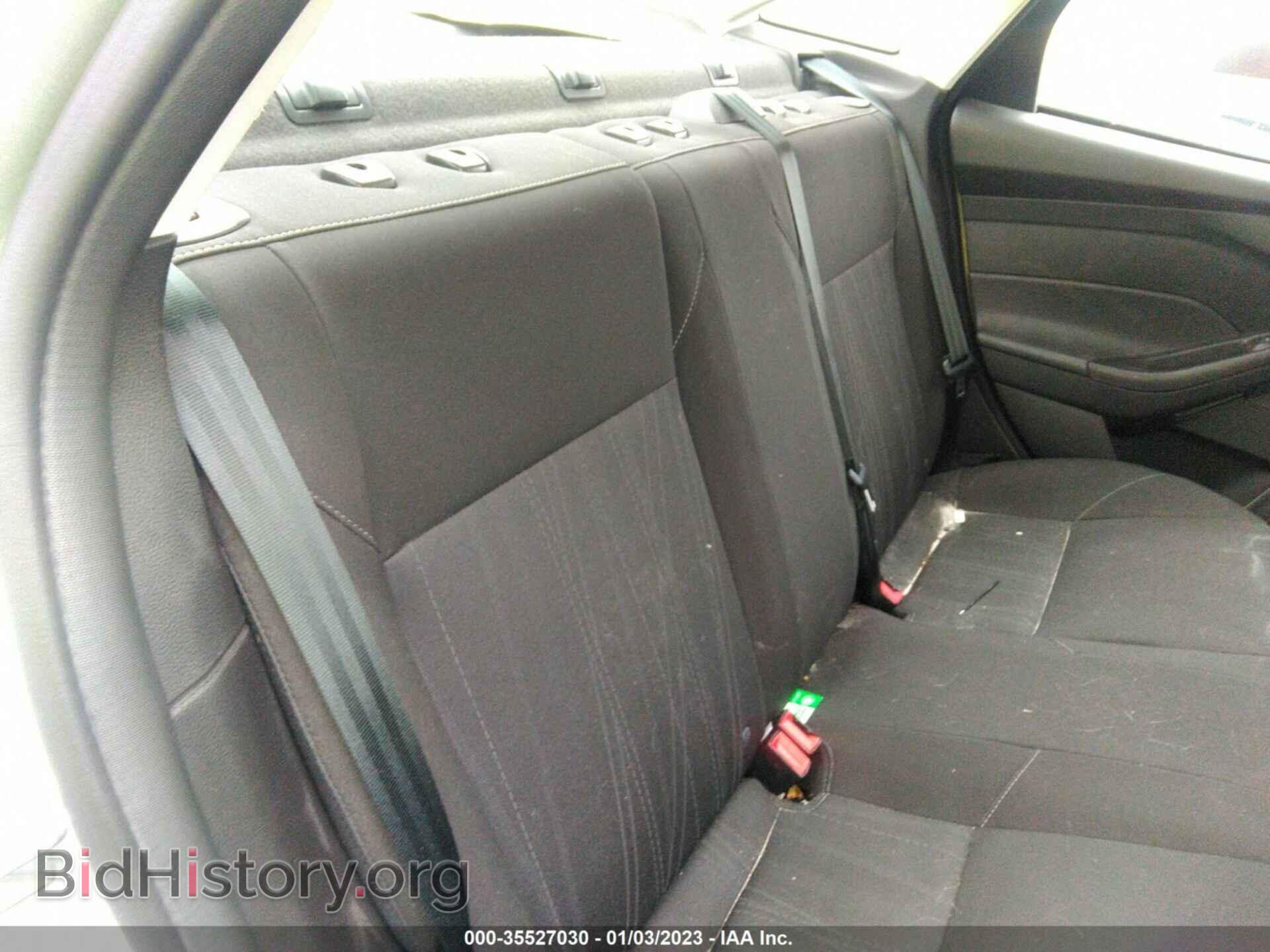 2017 FORD FOCUS - VIN: 1FADP3F23HL341318 - Photo 8