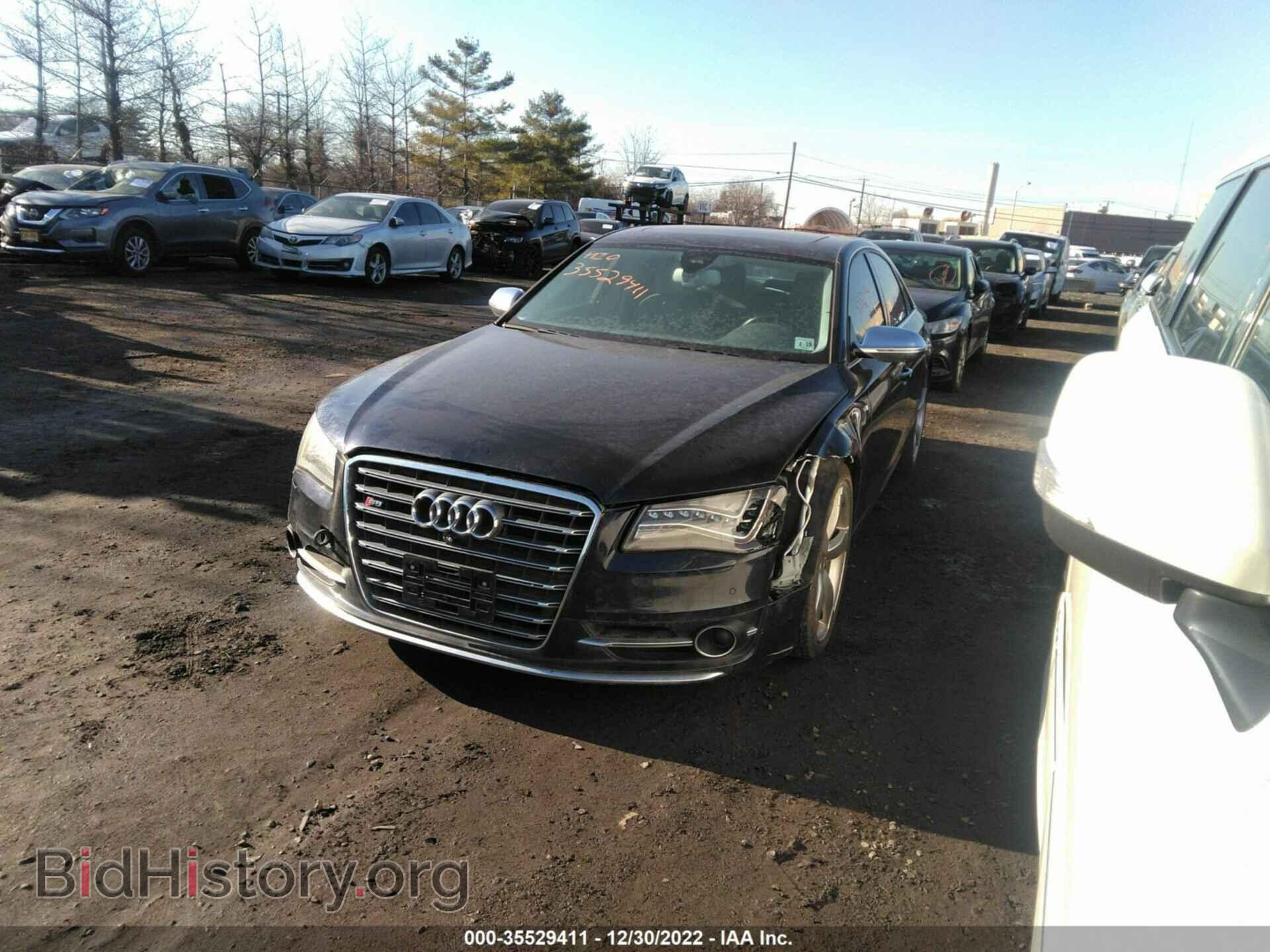 2014 AUDI S8 - VIN: WAUD2AFD5EN003754 - Photo 2