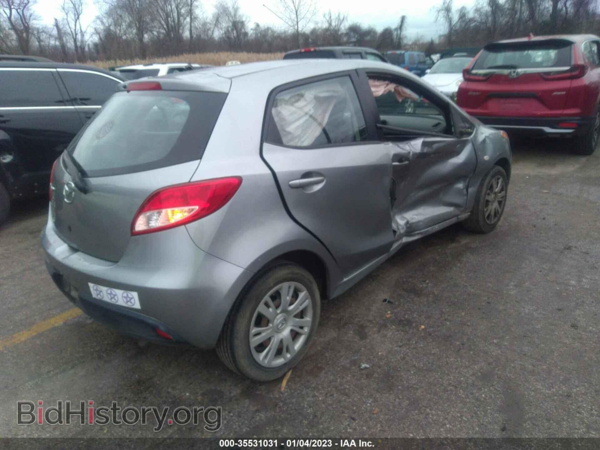 2013 MAZDA MAZDA2 - VIN: JM1DE1KZ3D0166877 - Фото 4