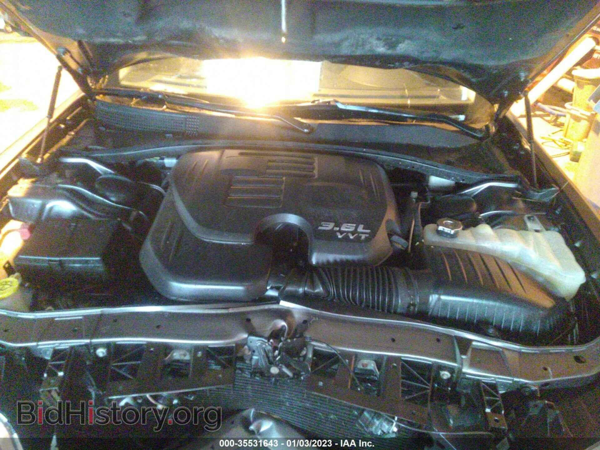 2014 CHRYSLER 300 - VIN: 2C3CCAAG8EH372960 - Фото 10