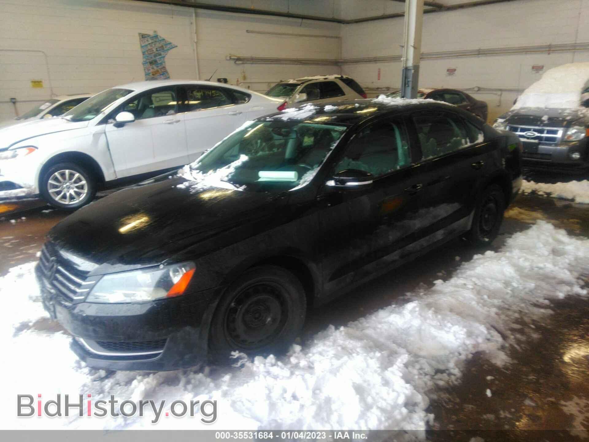 2013 VOLKSWAGEN PASSAT - VIN: 1VWAP7A31DC021412 - Фото 2