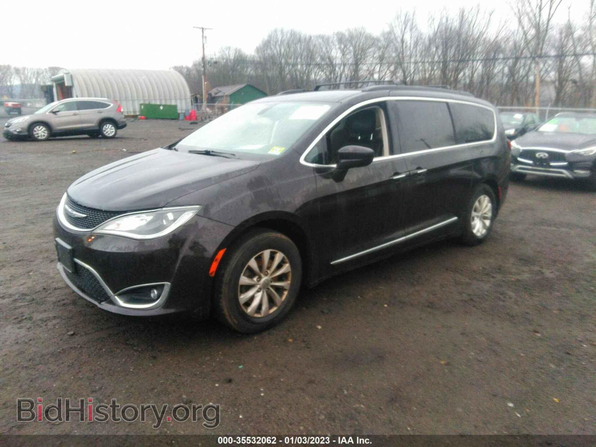 2017 CHRYSLER PACIFICA - VIN: 2C4RC1BG1HR526881 - Фото 2