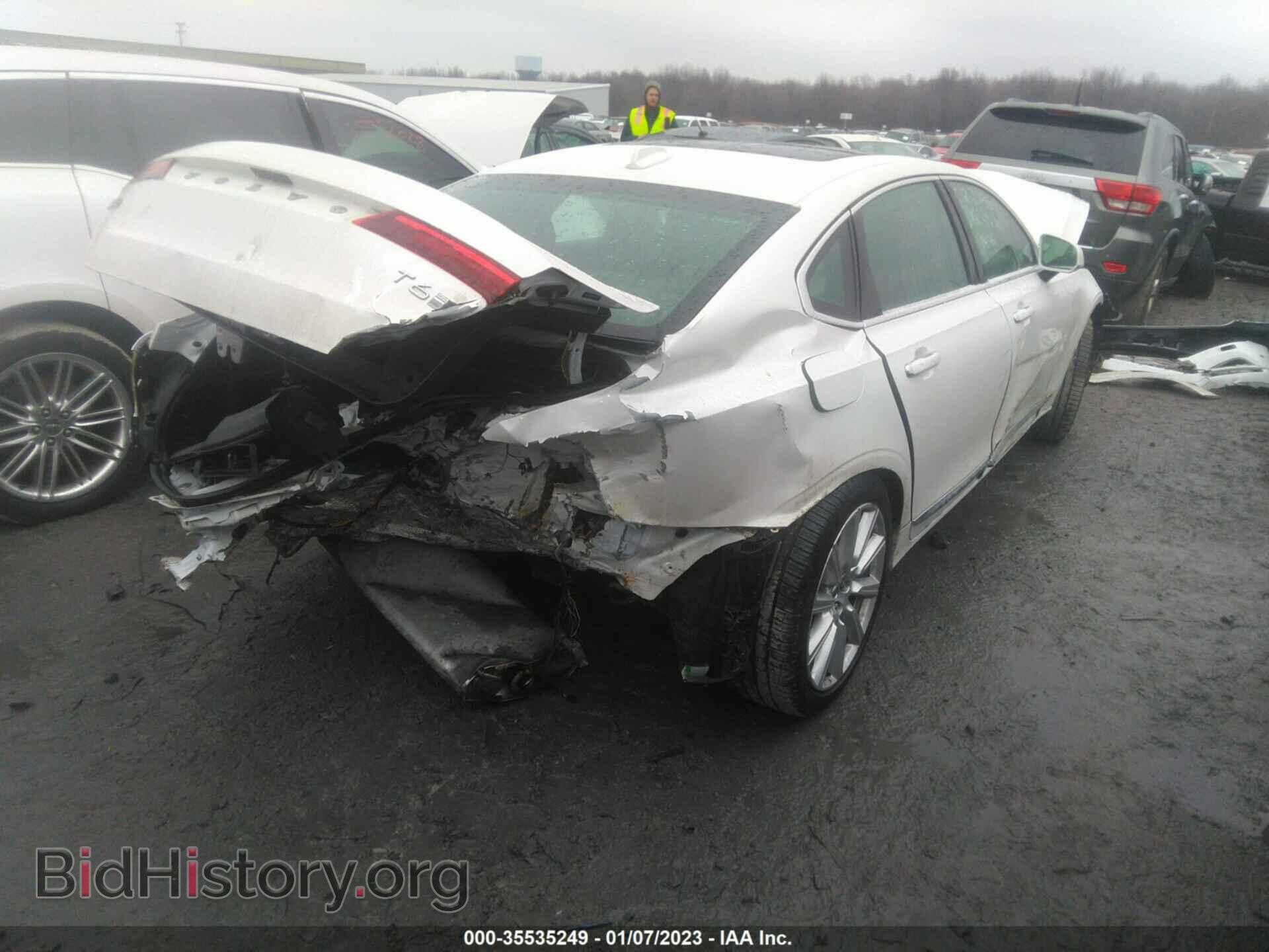 2018 VOLVO S90 - VIN: LVYA22ML0JP056018 - Фото 4