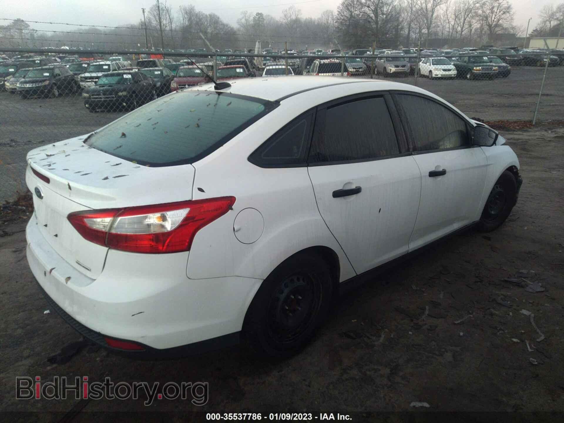 2014 FORD FOCUS - VIN: 1FADP3E22EL203511 - Фото 4