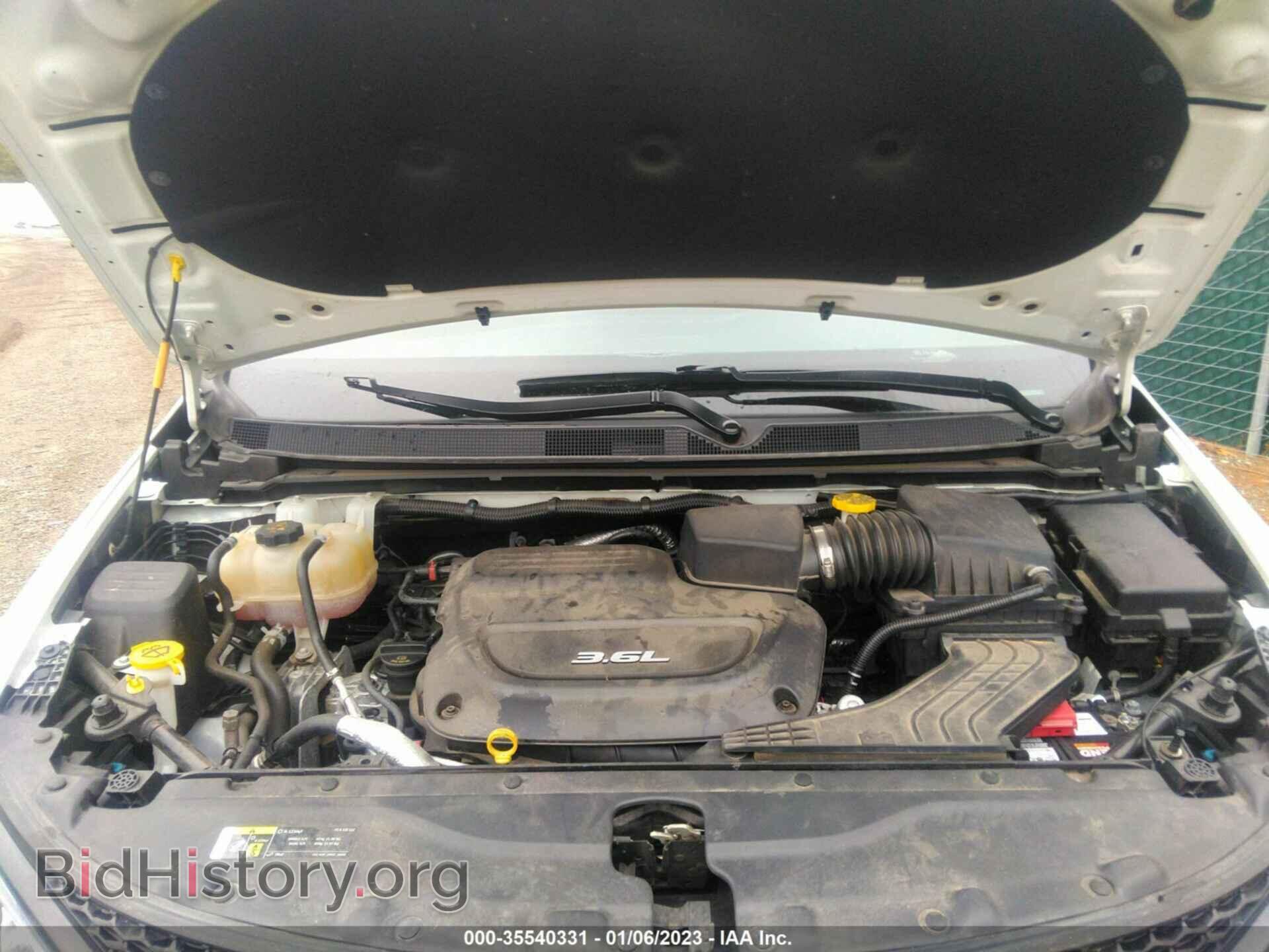 2018 CHRYSLER PACIFICA - VIN: 2C4RC1EG8JR236154 - Photo 10
