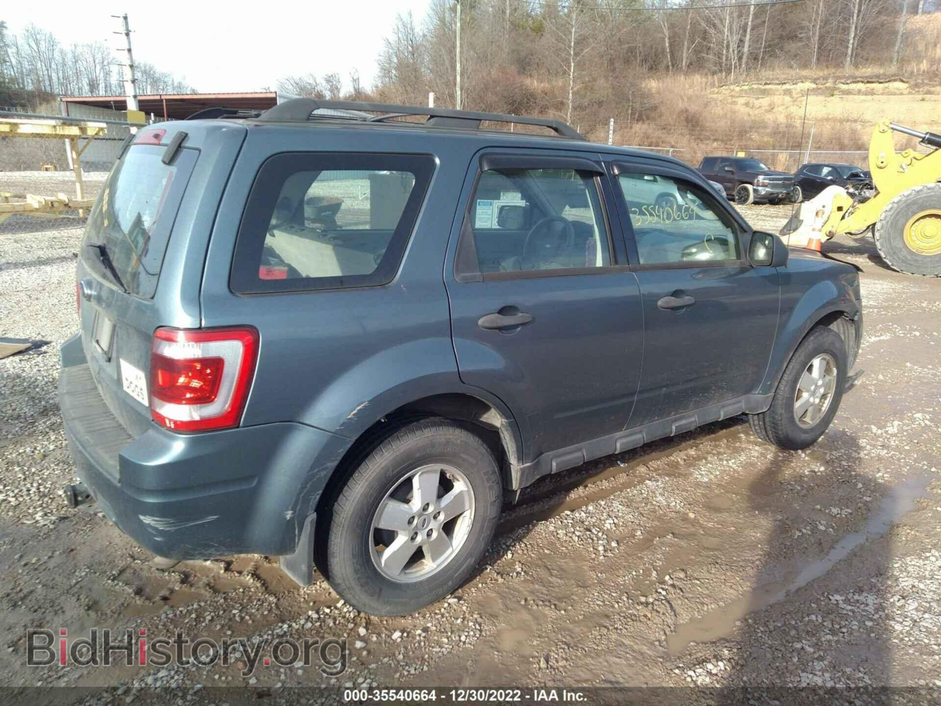2012 FORD ESCAPE - VIN: 1FMCU0C70CKB10982 - Photo 4