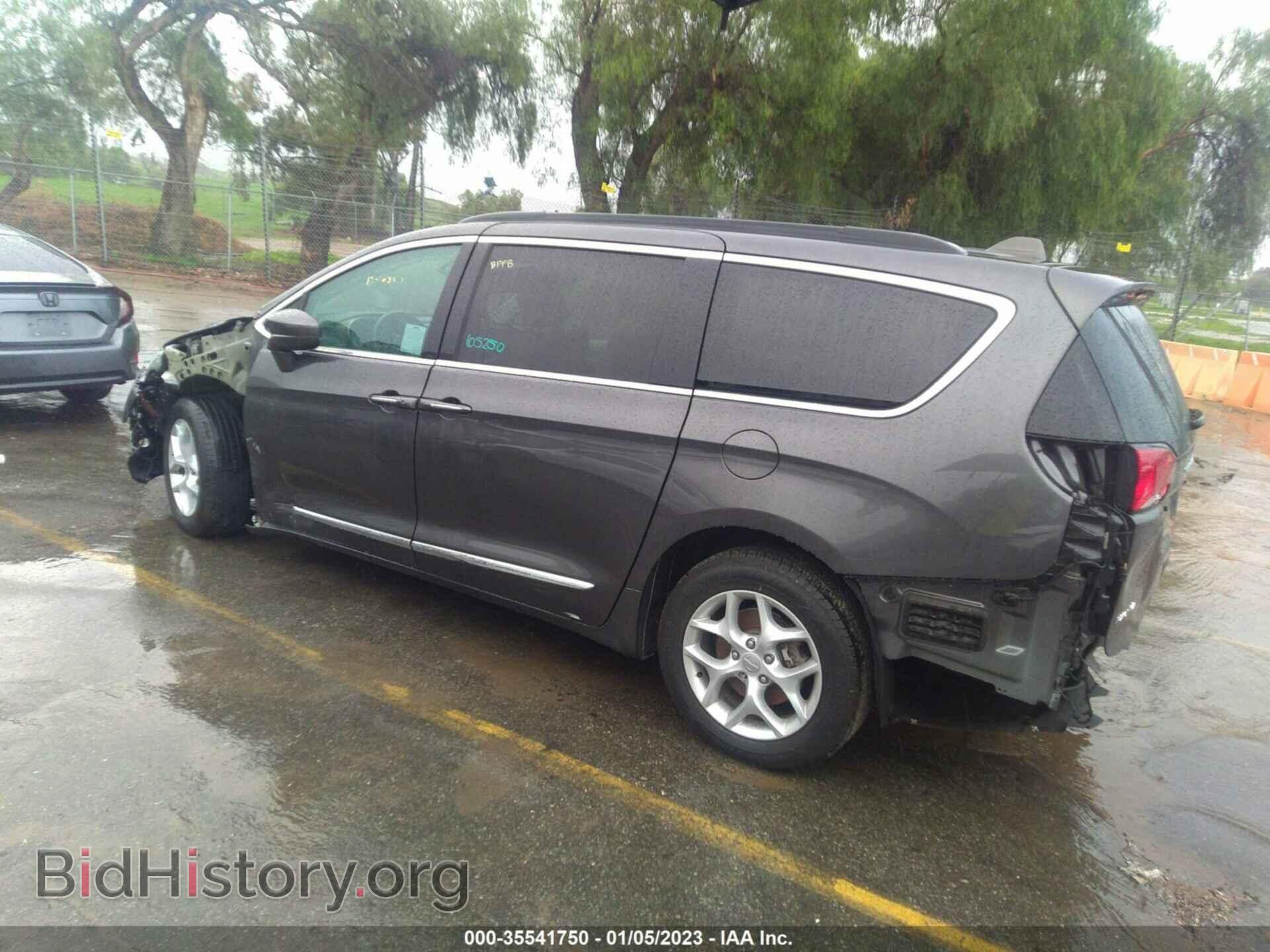 2017 CHRYSLER PACIFICA - VIN: 2C4RC1BG4HR730154 - Фото 3
