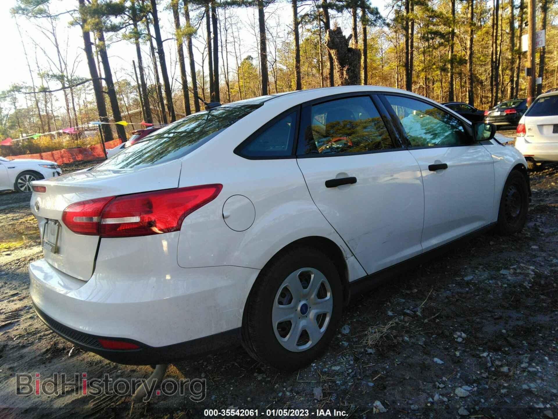 2017 FORD FOCUS - VIN: 1FADP3E24HL228365 - Фото 4