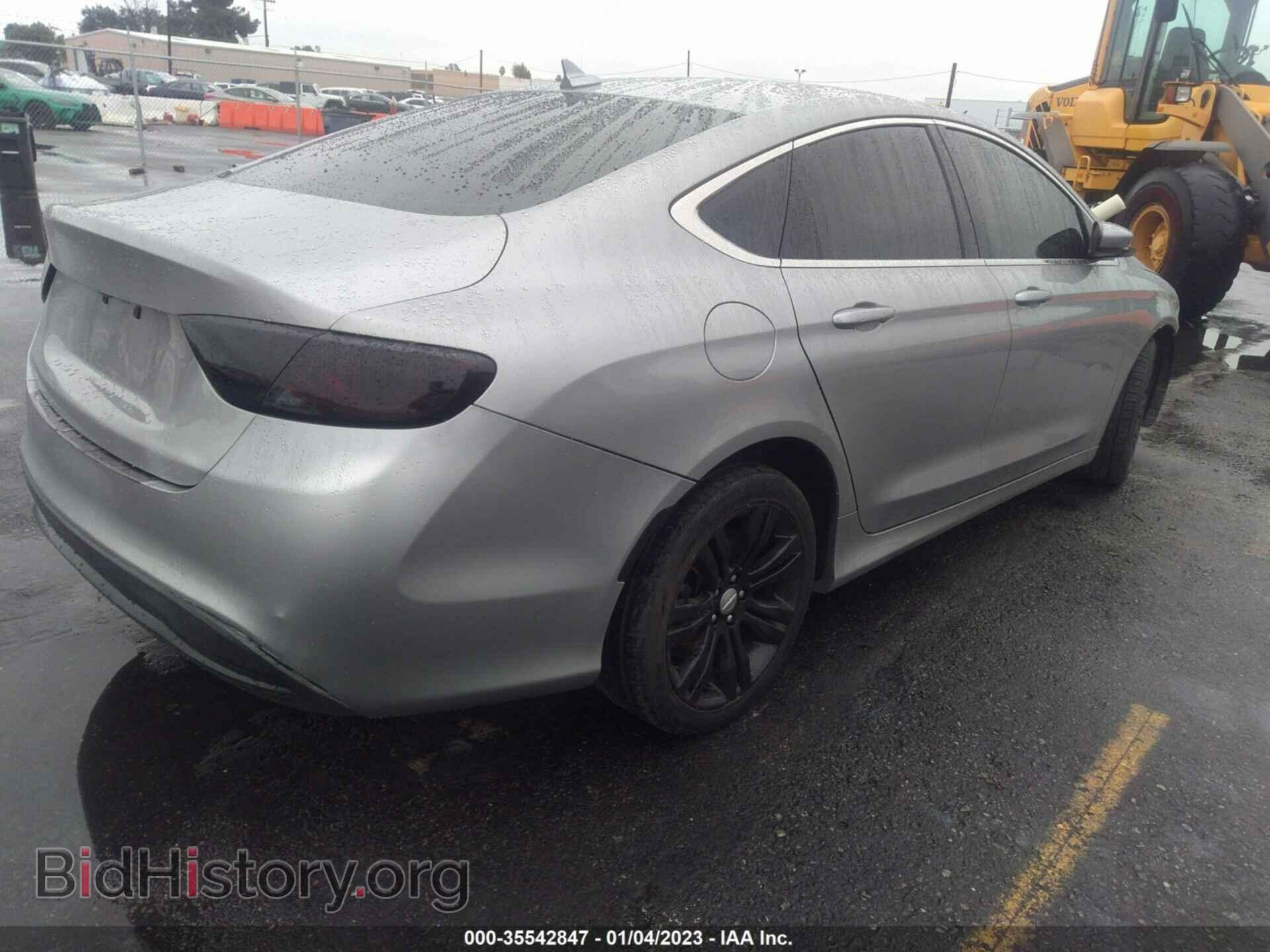 2015 CHRYSLER 200 - VIN: 1C3CCCAB3FN689618 - Photo 4