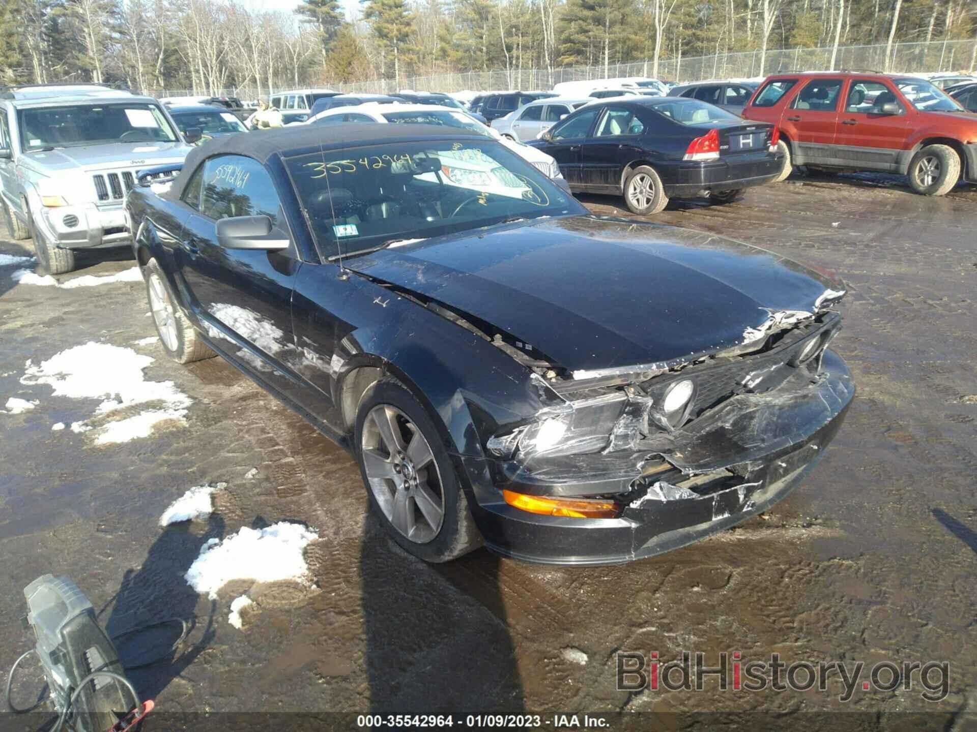 Photo 1ZVHT85H575213530 - FORD MUSTANG 2007
