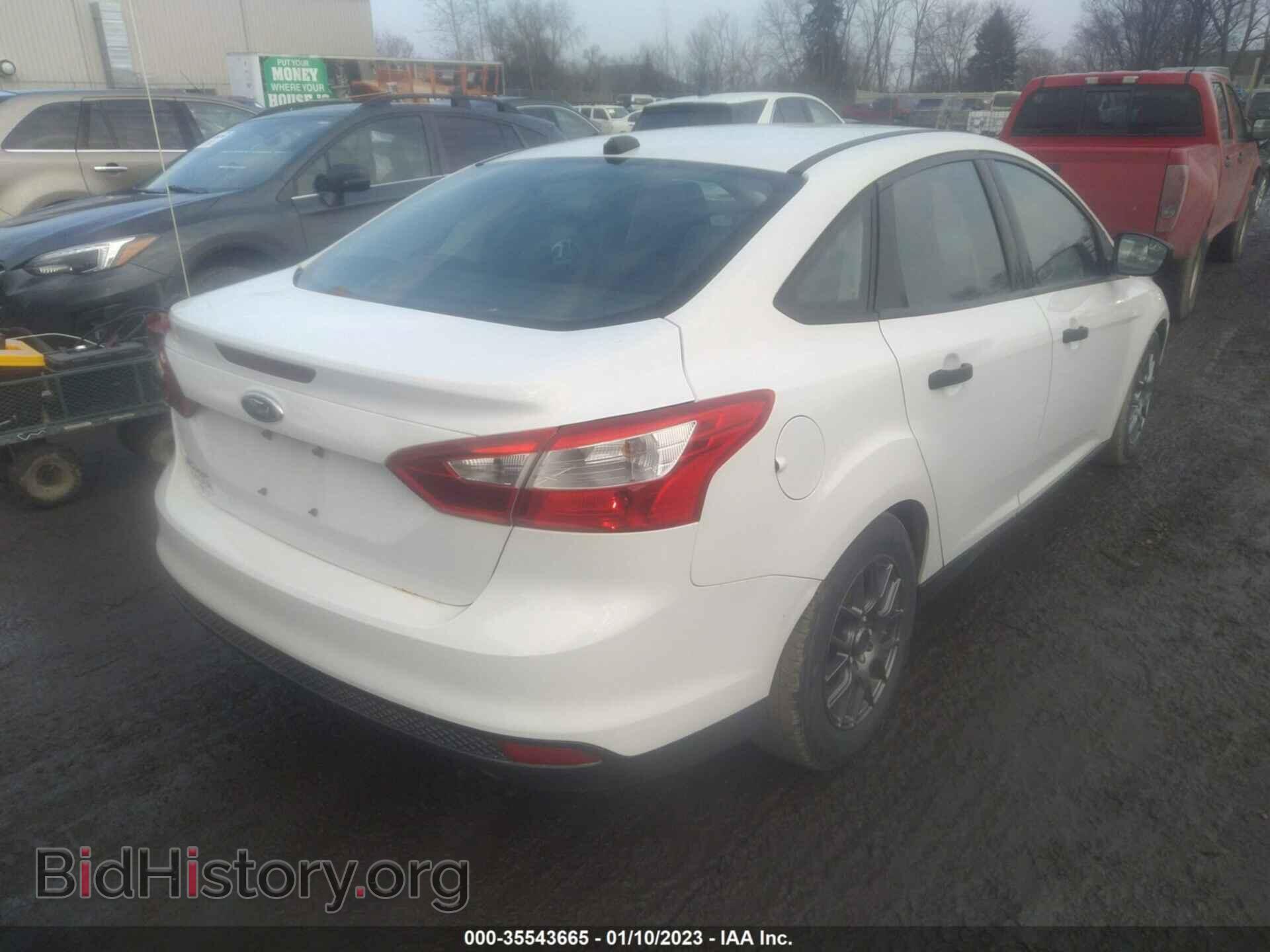 2014 FORD FOCUS - VIN: 1FADP3E24EL351305 - Photo 4