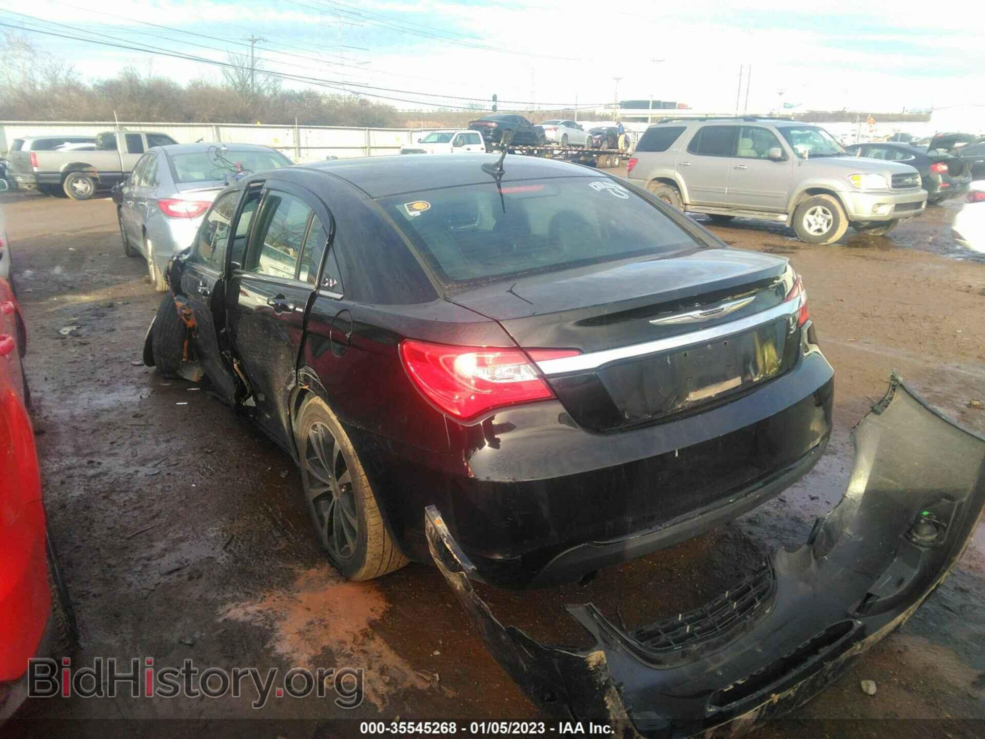 2013 CHRYSLER 200 - VIN: 1C3CCBCG2DN602484 - Фото 3