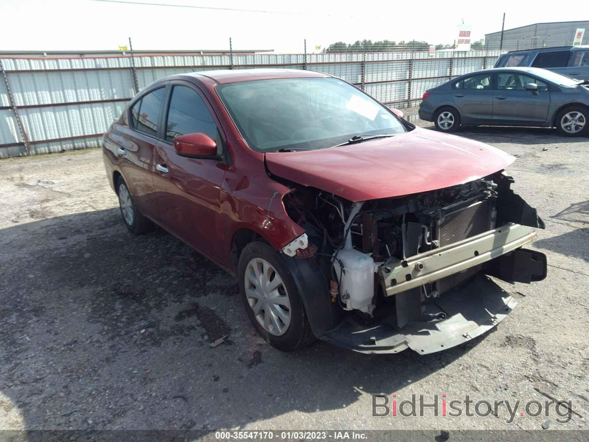 Photo 3N1CN7AP0JL880949 - NISSAN VERSA SEDAN 2018