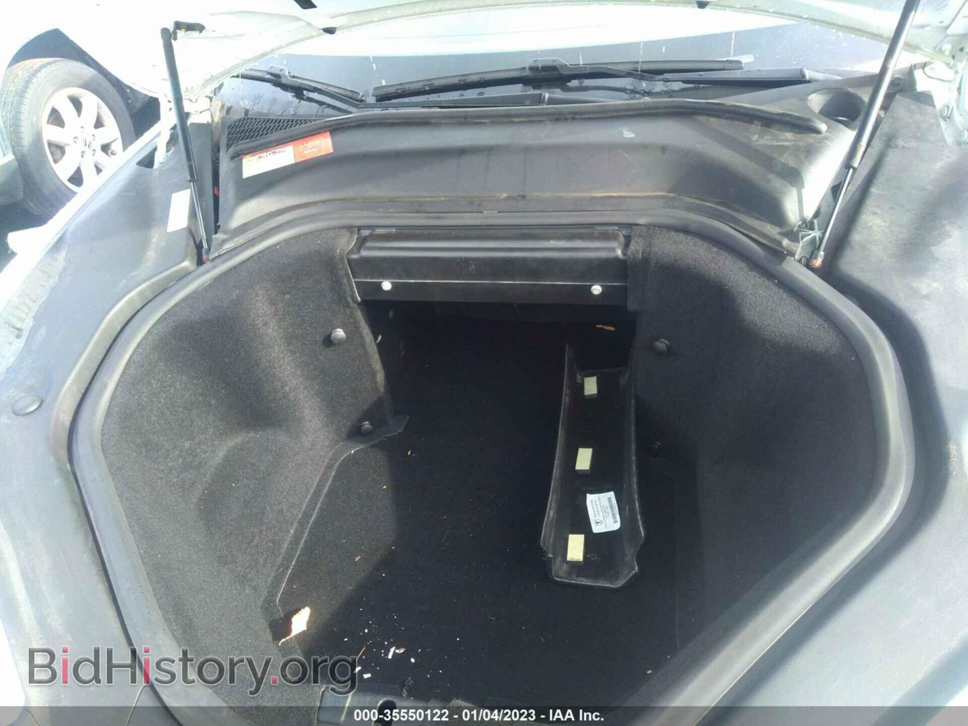 2014 TESLA MODEL S - VIN: 5YJSA1H10EFP49950 - Фото 10