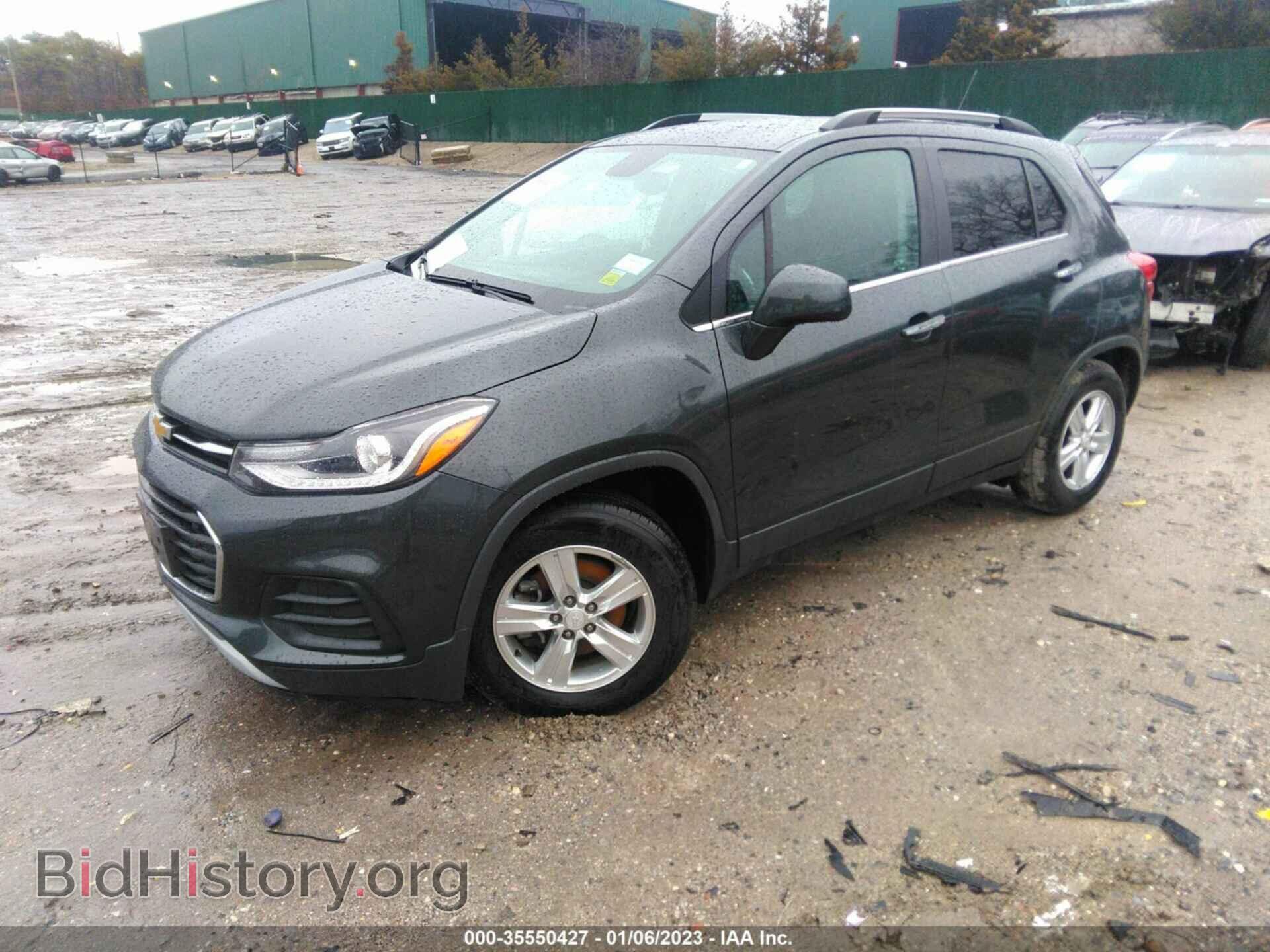 2018 CHEVROLET TRAX - VIN: 3GNCJLSB2JL387835 - Фото 2