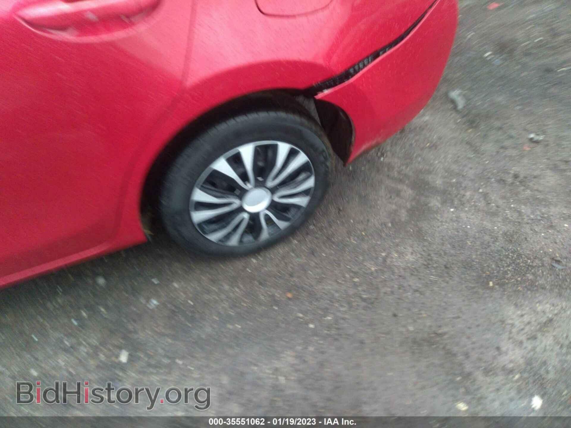 2015 TOYOTA COROLLA - VIN: 2T1BURHE2FC233765 - Фото 13