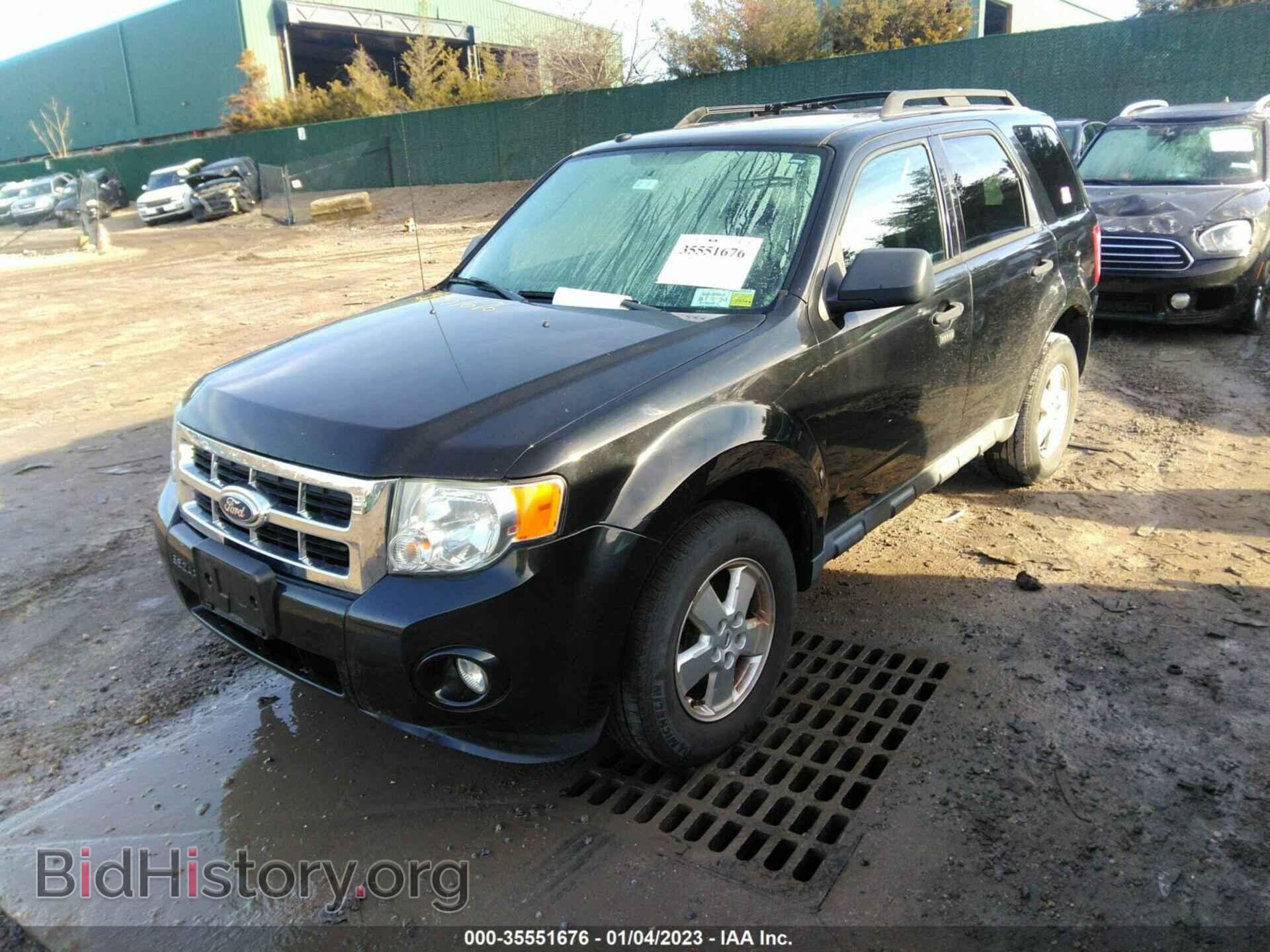 2011 FORD ESCAPE - VIN: 1FMCU9DG7BKB17543 - Фото 2