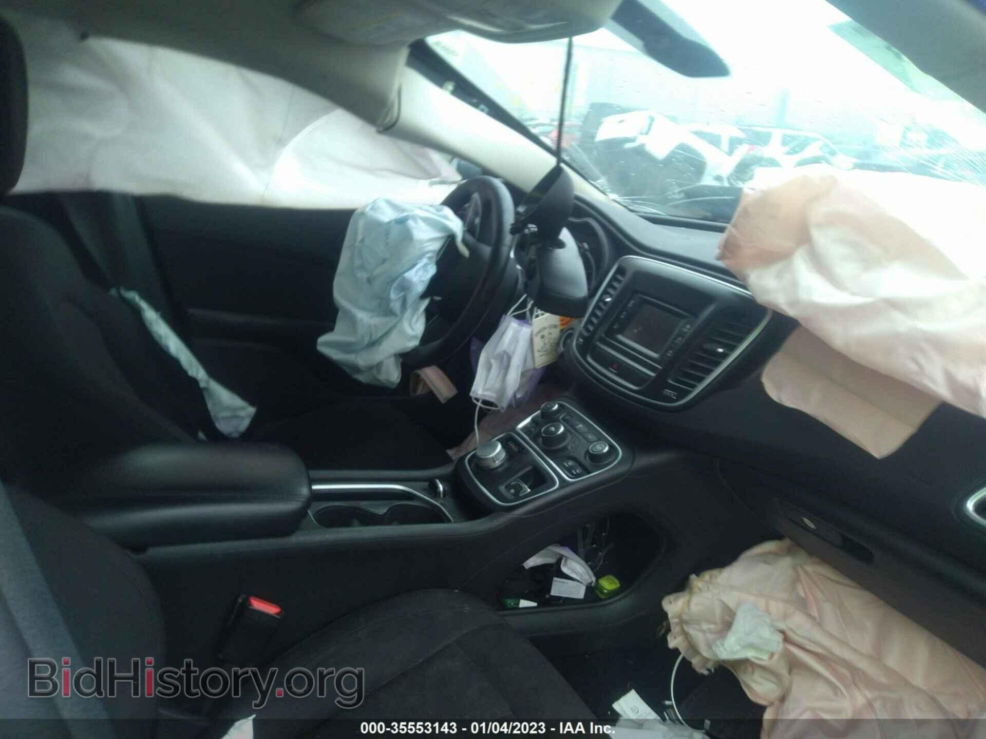 2015 CHRYSLER 200 - VIN: 1C3CCCAB4FN687067 - Фото 5