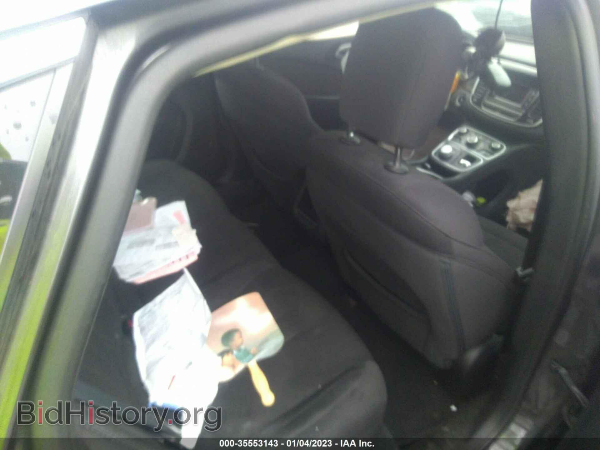 2015 CHRYSLER 200 - VIN: 1C3CCCAB4FN687067 - Фото 8