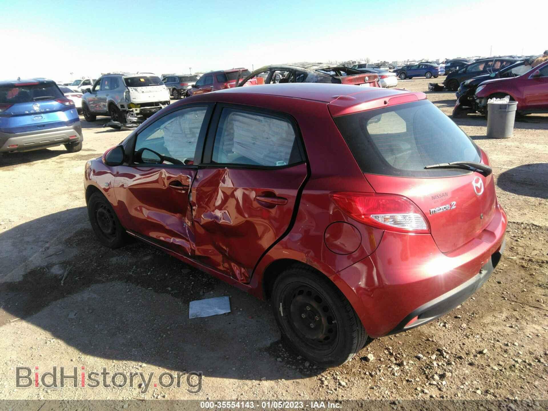 2014 MAZDA MAZDA2 - VIN: JM1DE1KY7E0187689 - Фото 3