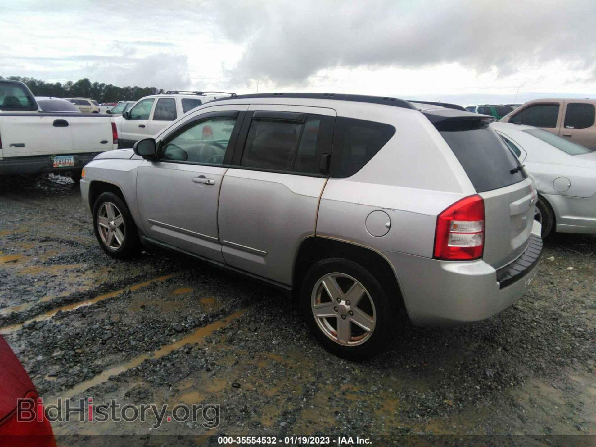 2010 JEEP COMPASS - VIN: 1J4NT4FB3AD503135 - Фото 3